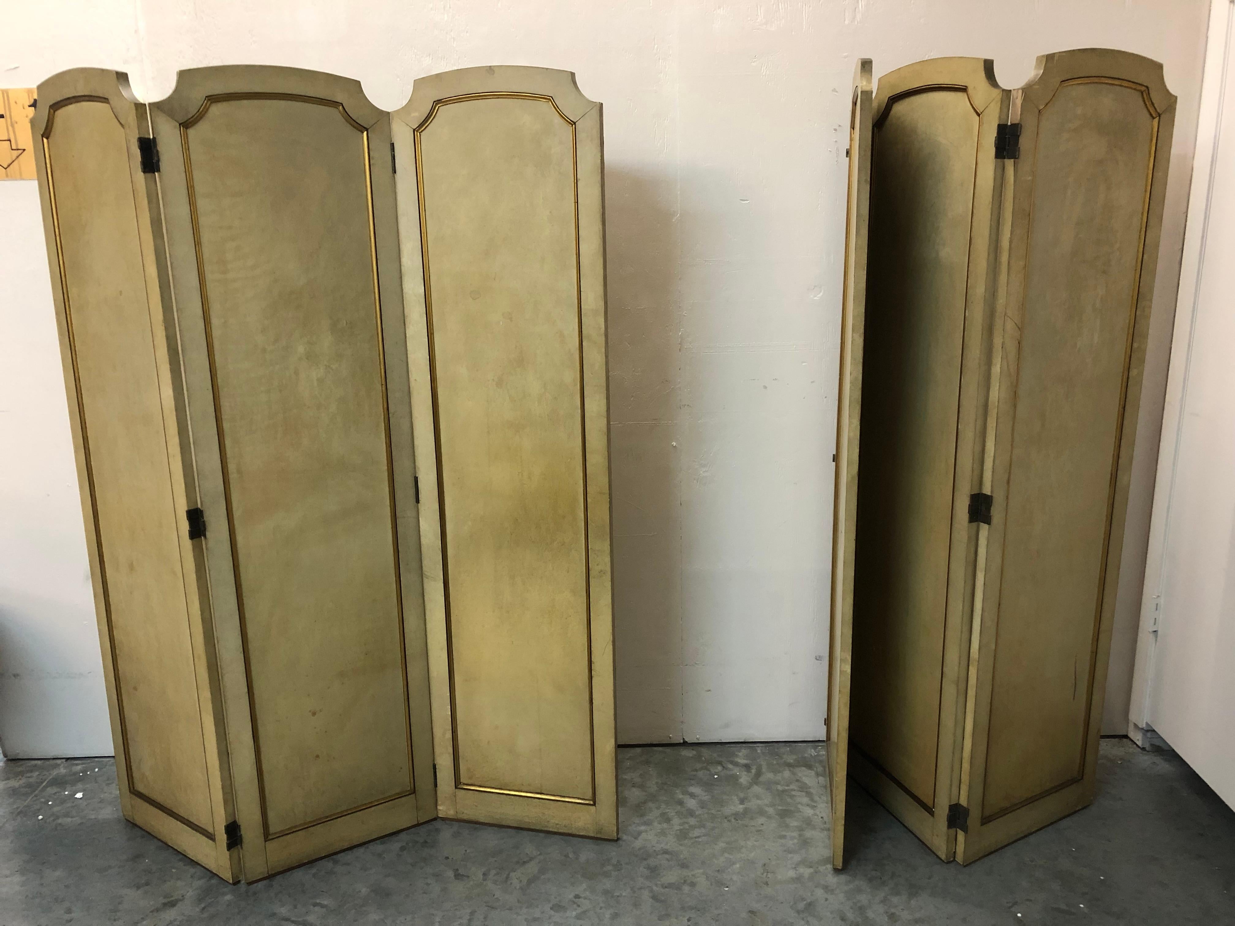 Pair of Room dividers in (parchment leather ) and wood , France, 1920 For Sale 9