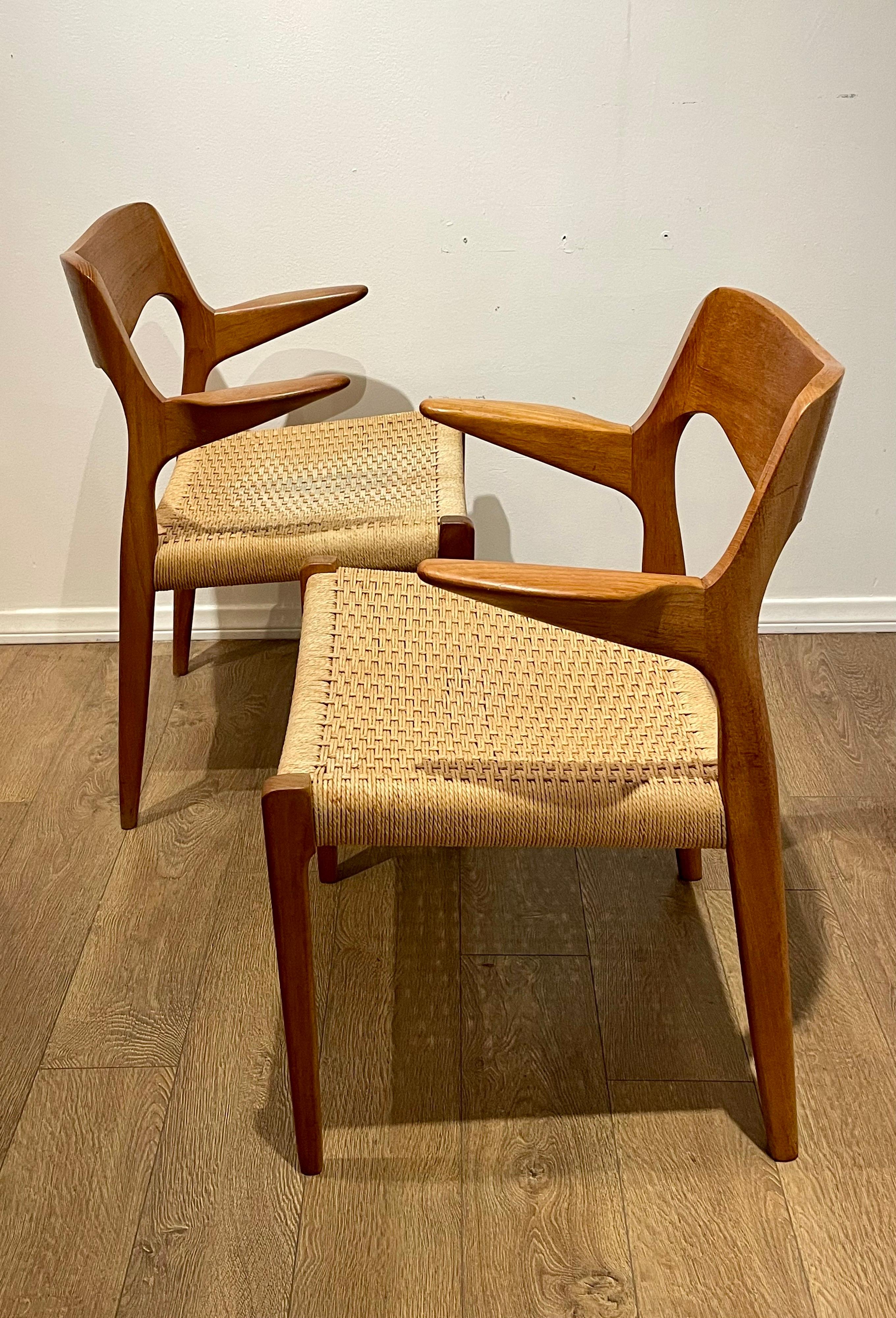 Pair of Roped Seat Danish Teak Dining Chair Model 71 by Niels Otto Moller In Good Condition In San Diego, CA