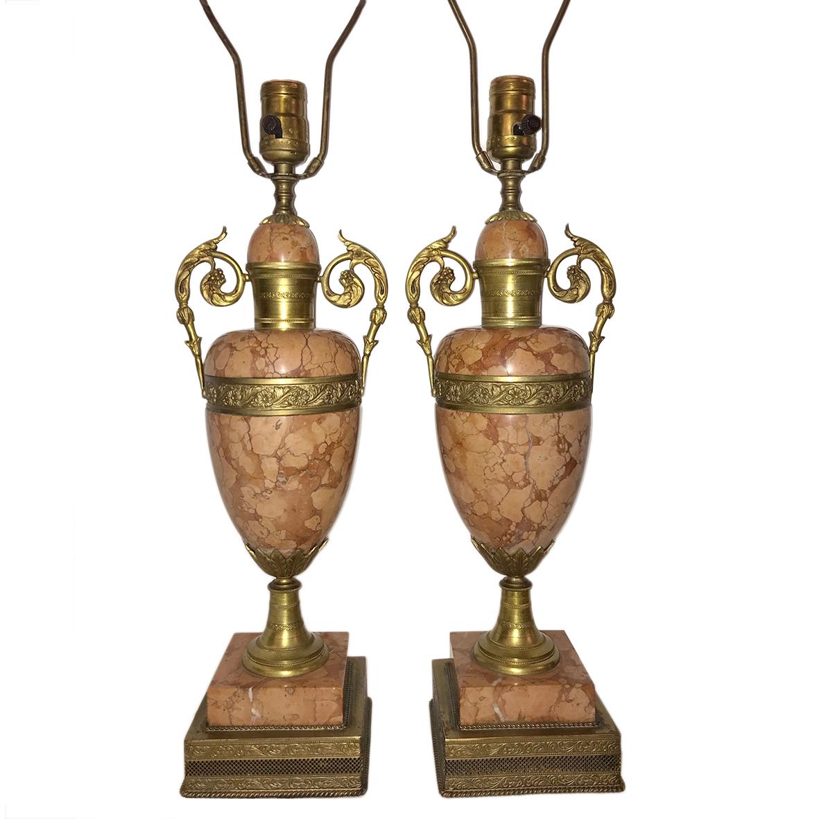 Pair of 1910s French neoclassic style marble and bronze table lamps.

Measurements:
Height of body 16