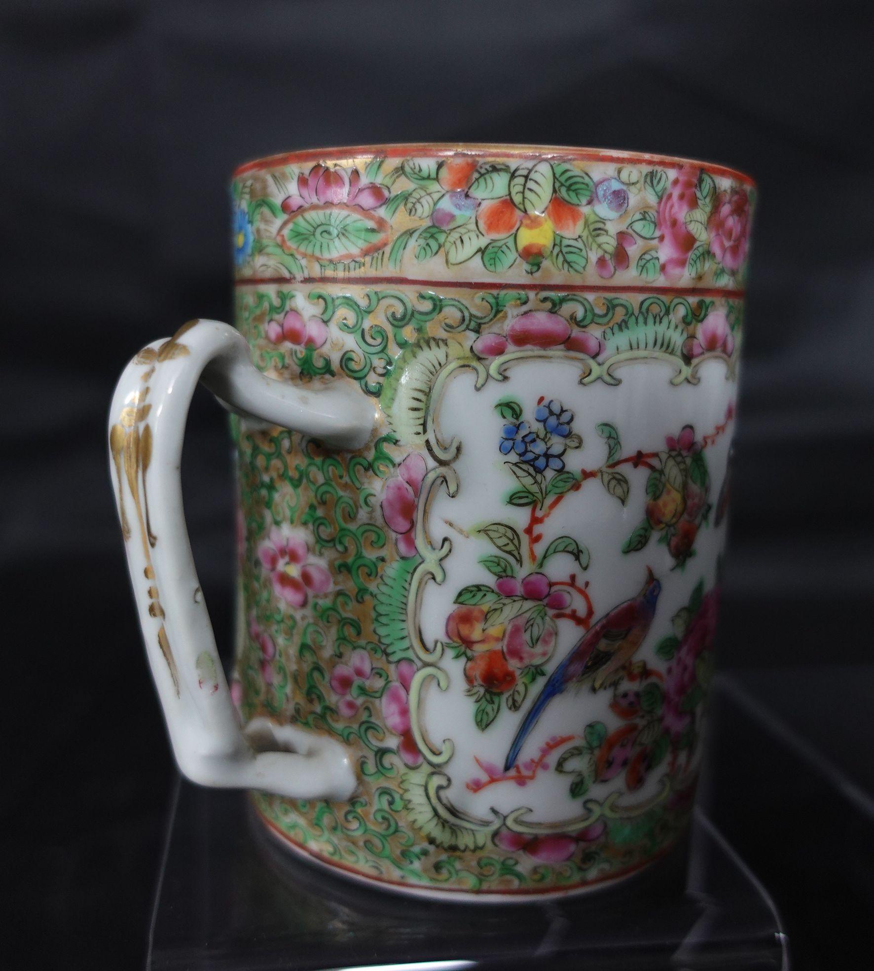 Hand-Crafted Pair of Rose Medallion Export Porcelain Mugs, China, 19th Century For Sale