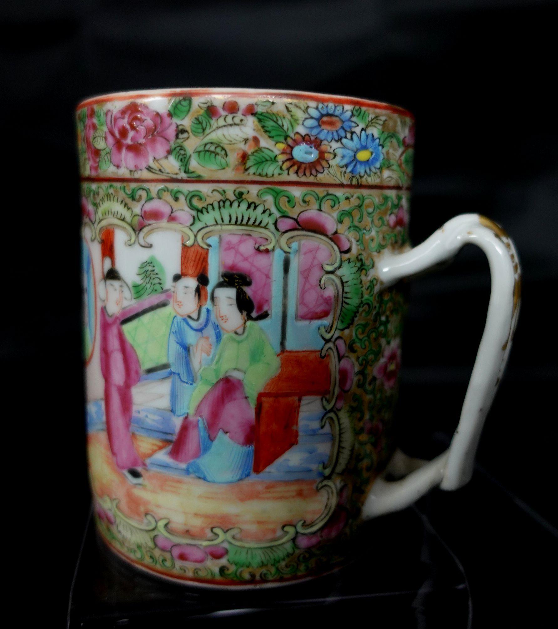 Pair of Rose Medallion Export Porcelain Mugs, China, 19th Century In Good Condition For Sale In Norton, MA