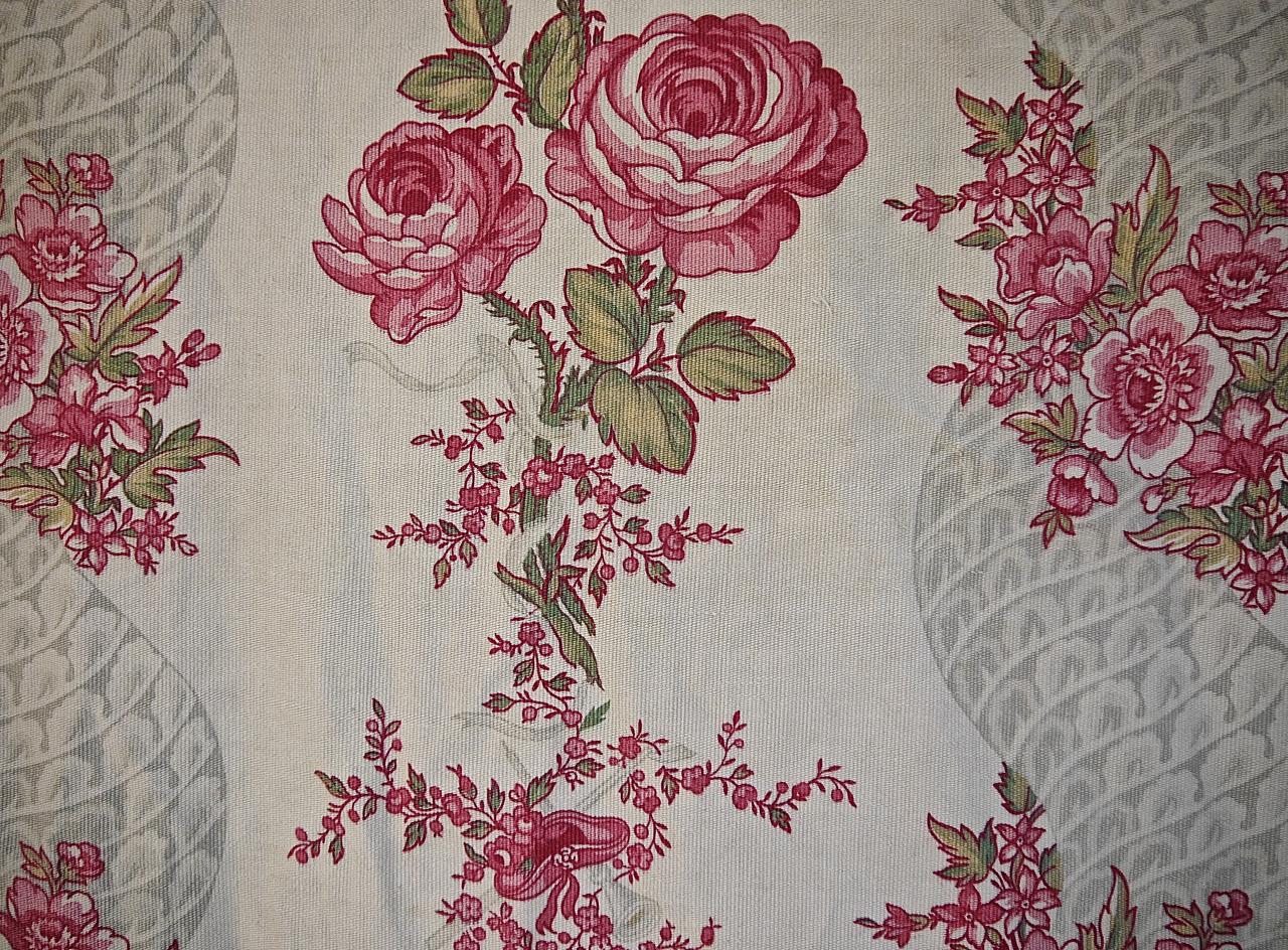 Pair of Roses and Columns Cotton Curtains French, Late 19th Century 4