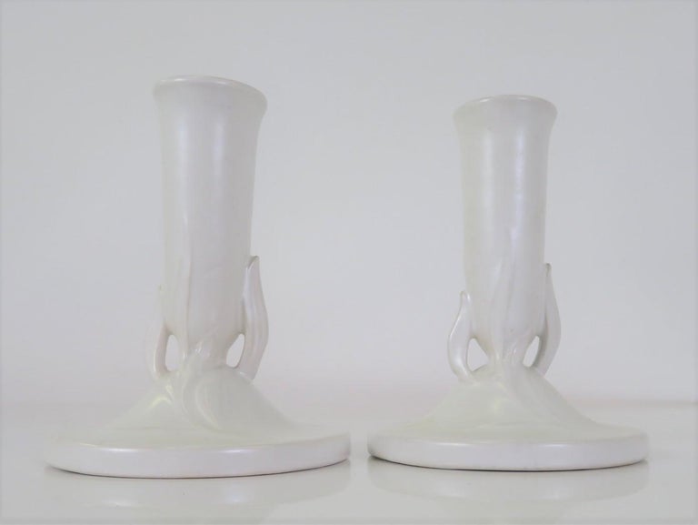 Pair of Roseville Pottery Satin White “IVORY” Candlesticks #1122-5 In Good Condition For Sale In Miami, FL