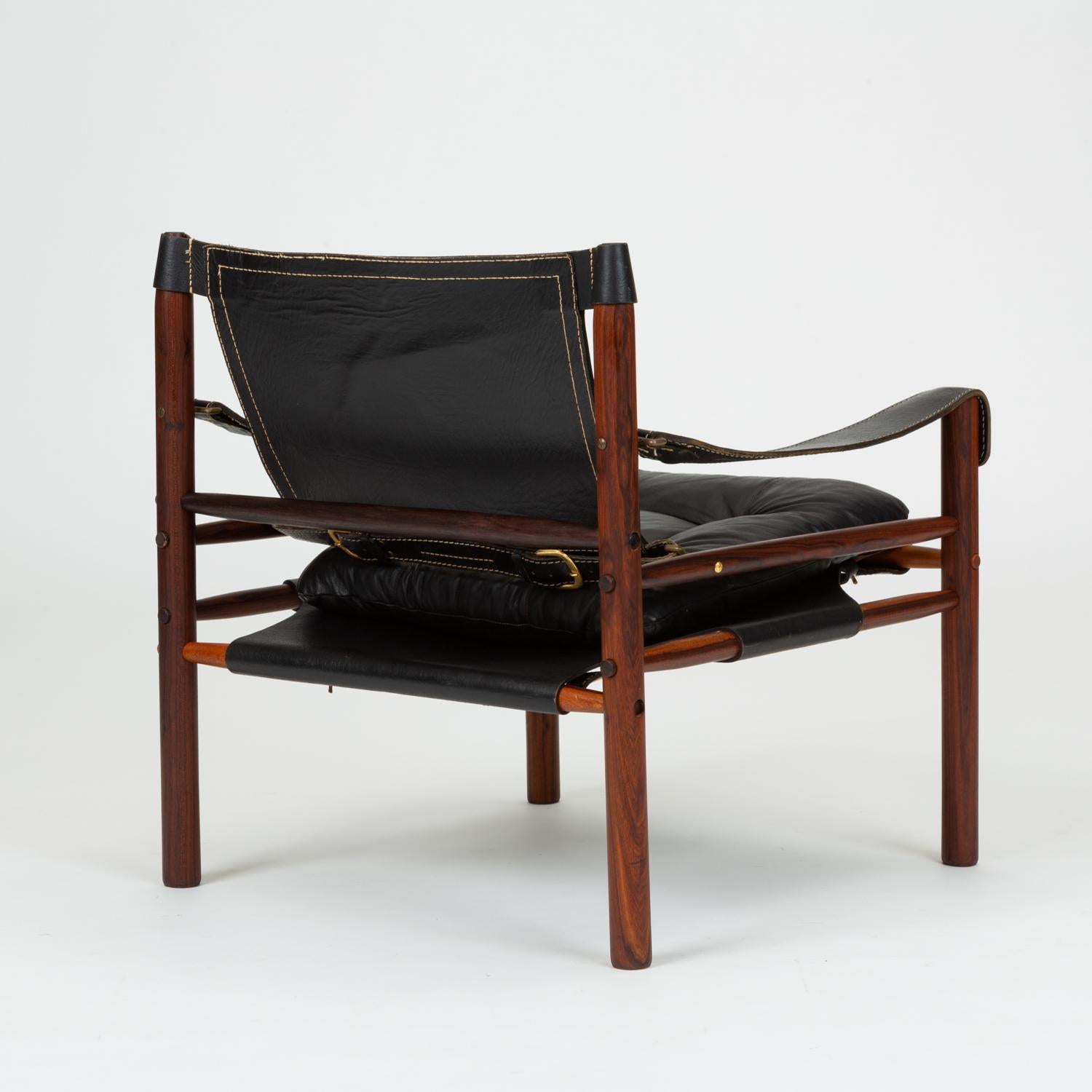 Pair of Rosewood and Leather Safari Chairs by Arne Norell 4