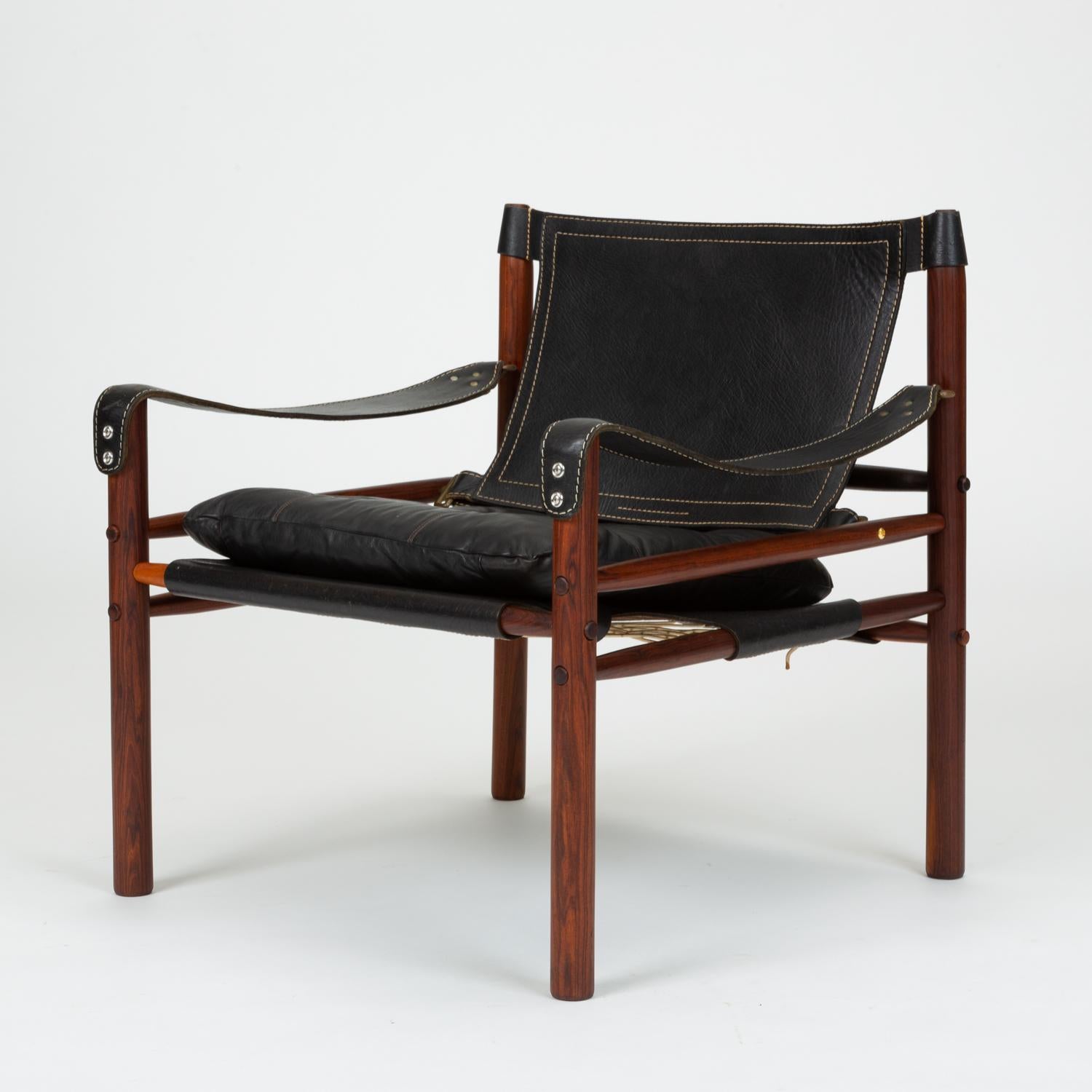20th Century Pair of Rosewood and Leather Safari Chairs by Arne Norell