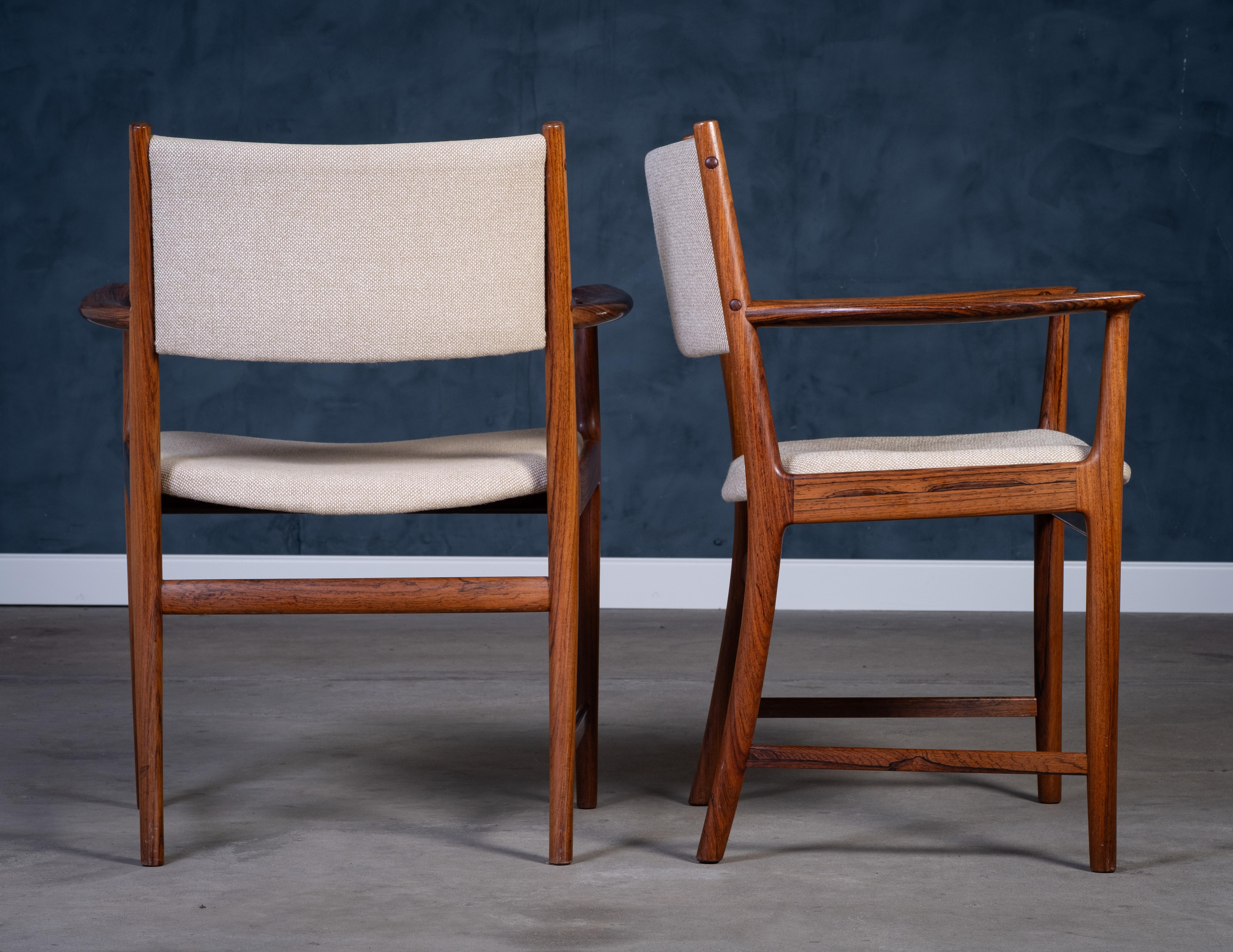 Danese Coppia di poltrone in palissandro di Kai Lyngfelt Larsen per Søren Willadsen, anni '60 in vendita