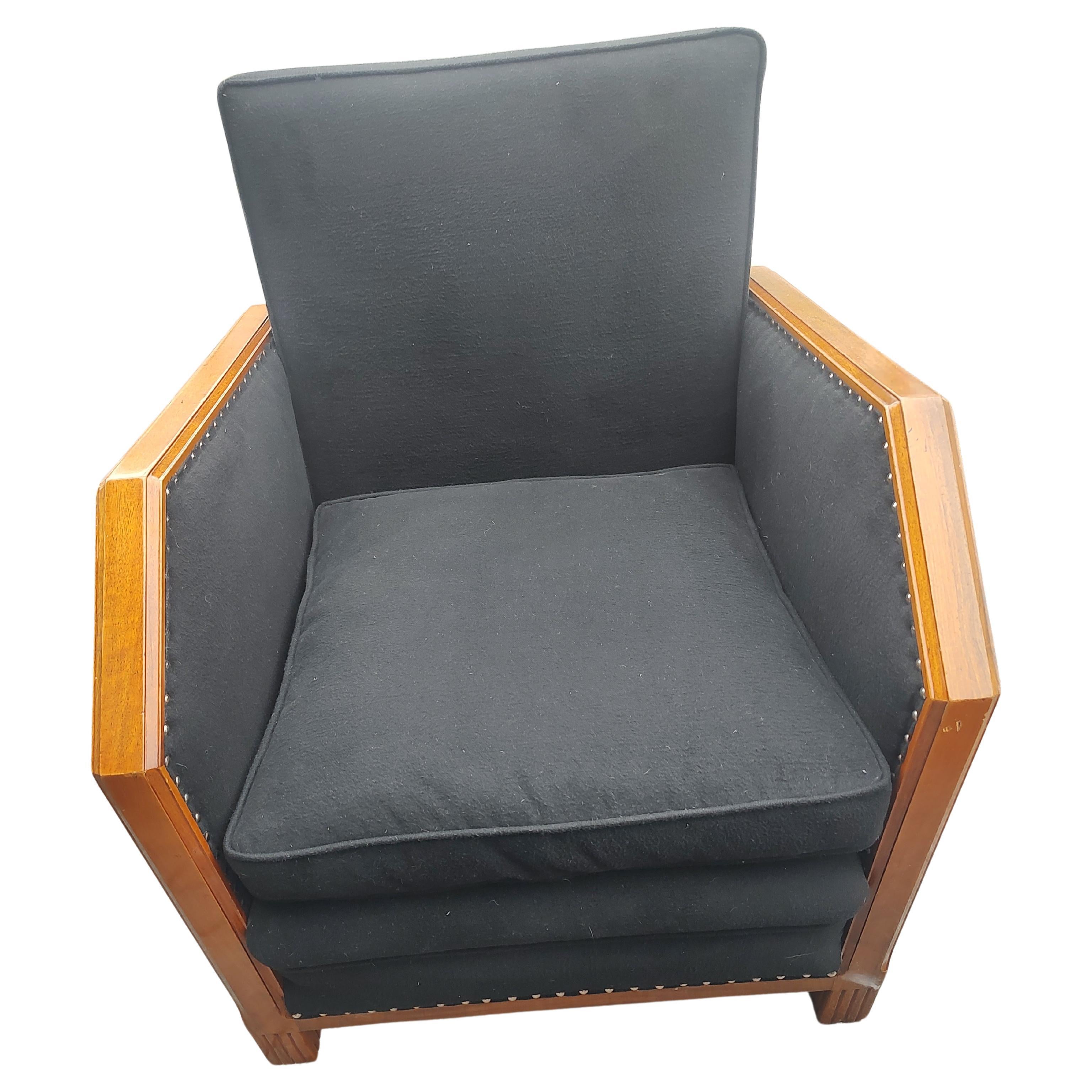 Mid-20th Century Pair of Rosewood Art Deco Club Chairs with Definitive Angular lines C1935 For Sale