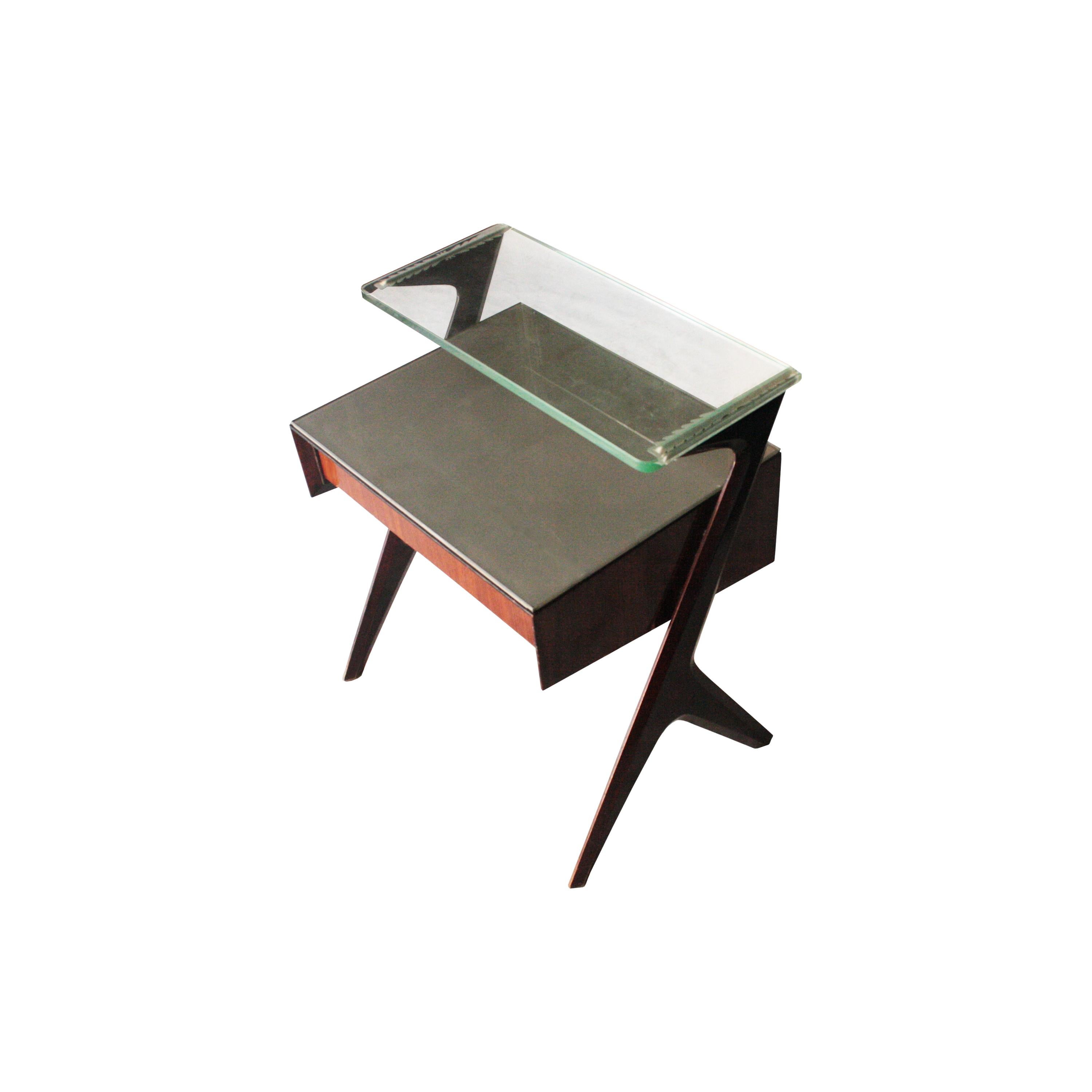 Midcentury Modern Brown Italian Pair of Bedside Tables. Italy, 1950 In Good Condition In Madrid, ES