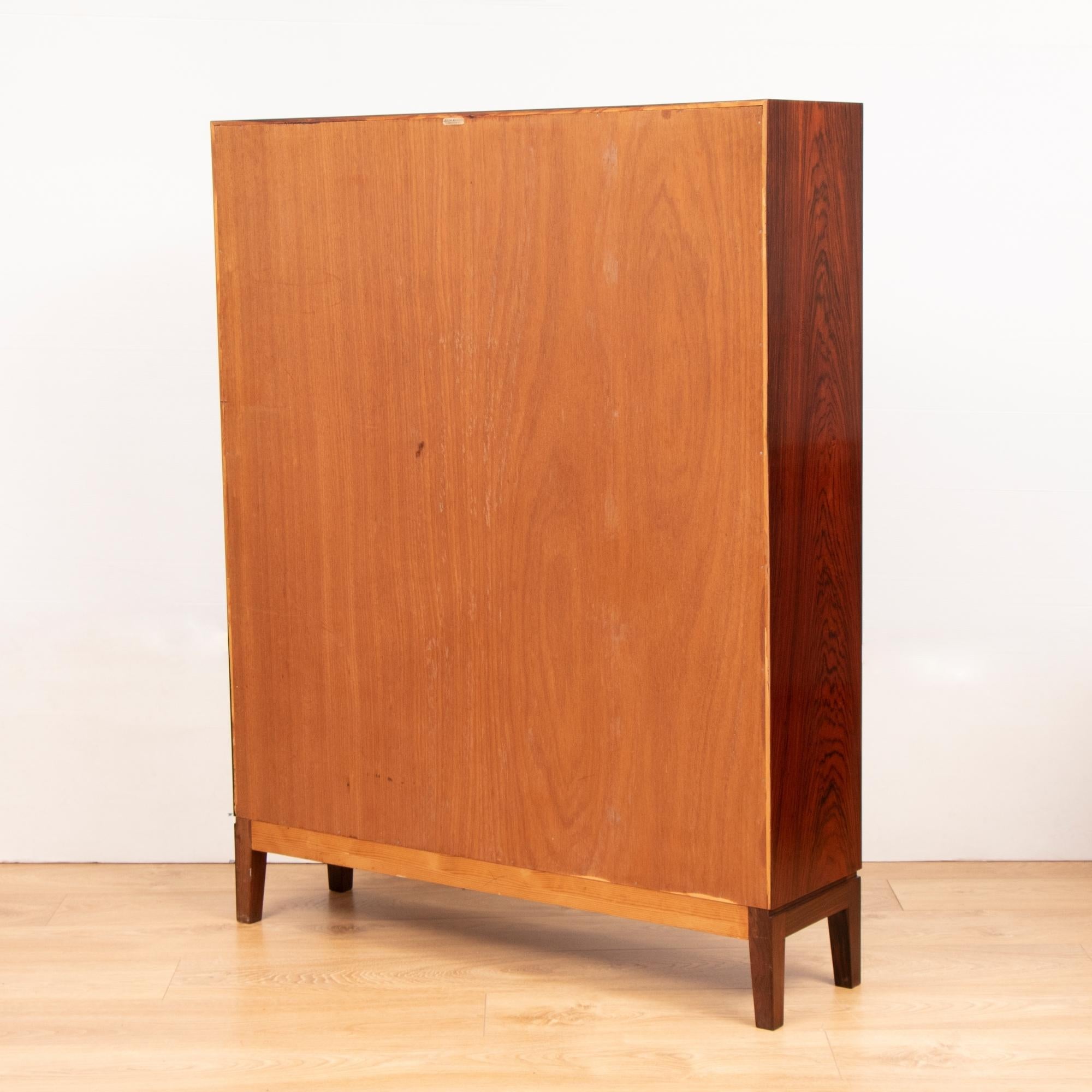 Mid-Century Modern Paire de bibliothèques en bois de rose par Illums Bolighus