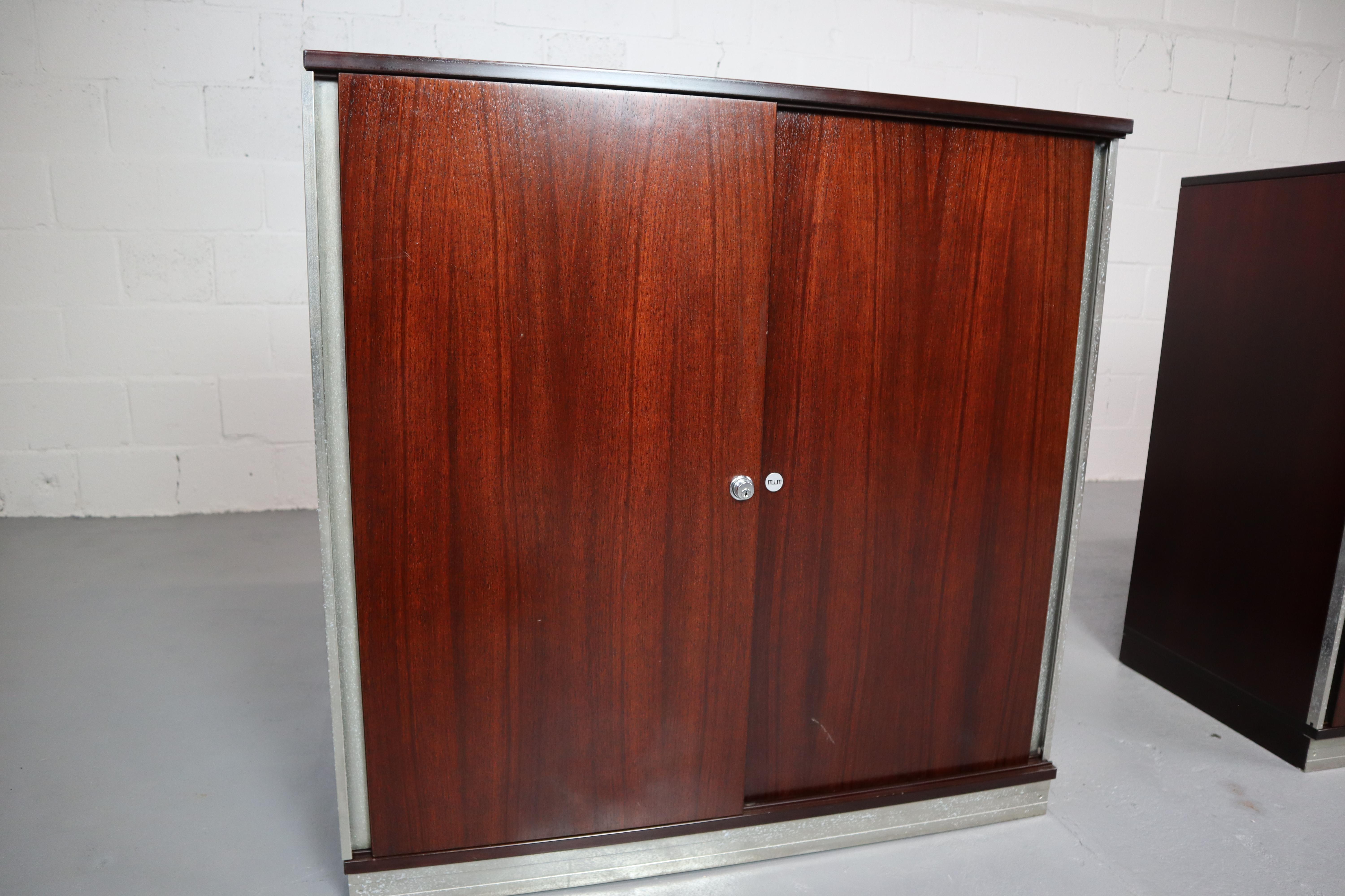 Pair of Rosewood Cabinets by Ico and Luisa Parisi for Mim Roma Italy, 1958 In Good Condition In Langemark-Poelkapelle, BE