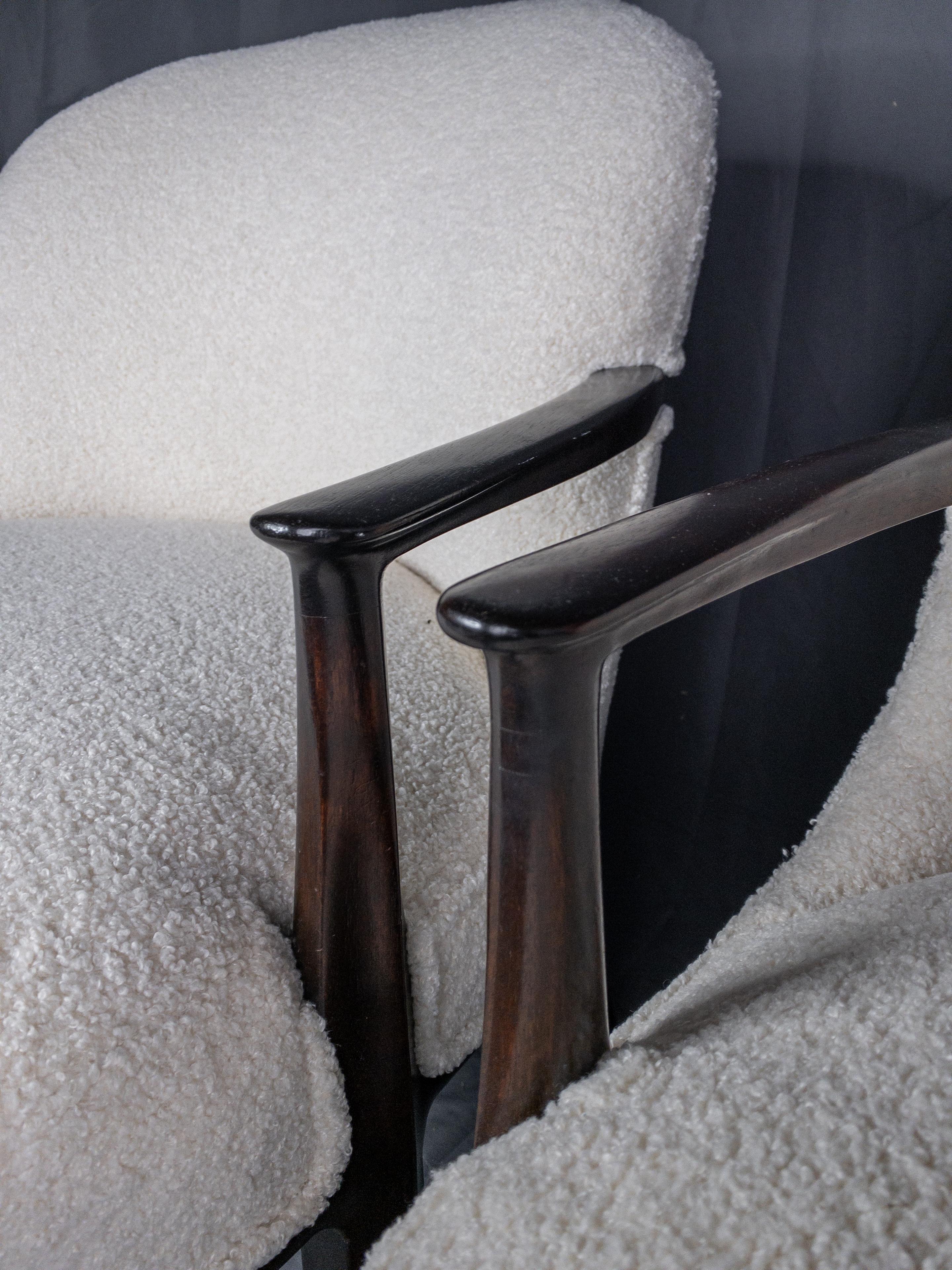Ein Paar Edward Wormley Janus Lounge Chairs aus Palisanderholz mit Bouclé-Stoff für Dunbar im Angebot 6