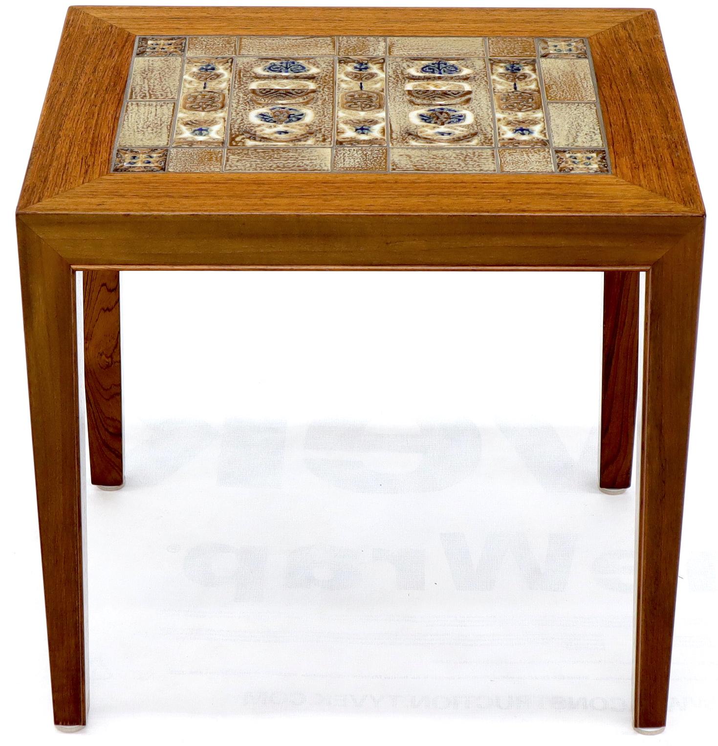 Pair of Rosewood Danish Mid-Century Modern Art Tile Tops Petit End Side Tables 4
