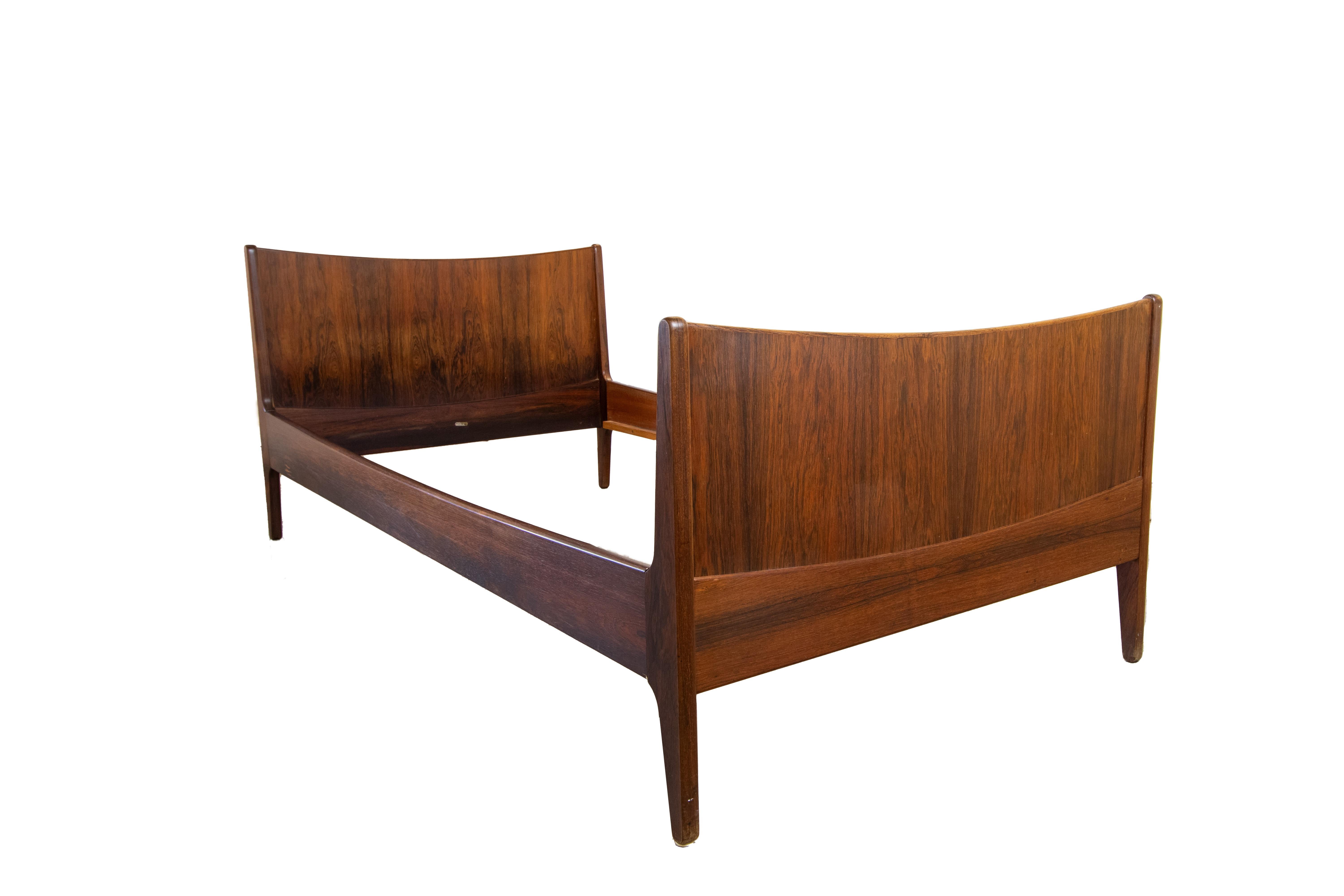 Mid-20th Century Pair of Rosewood Daybed/twin Beds designed by Harbo Solvsten by Illums Bolighus