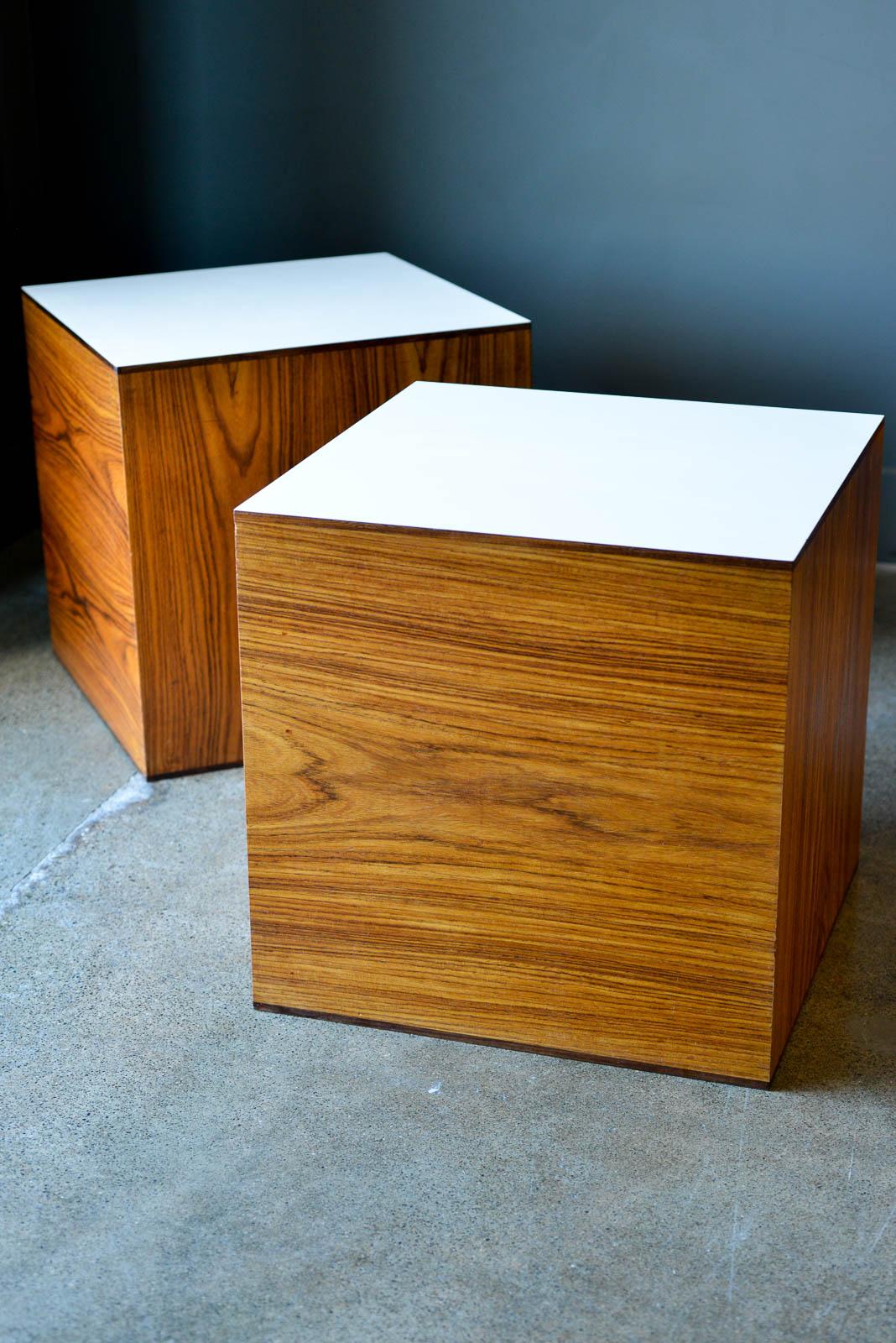 American Pair of Rosewood End Tables or Pedestals by Milo Baughman, 1970