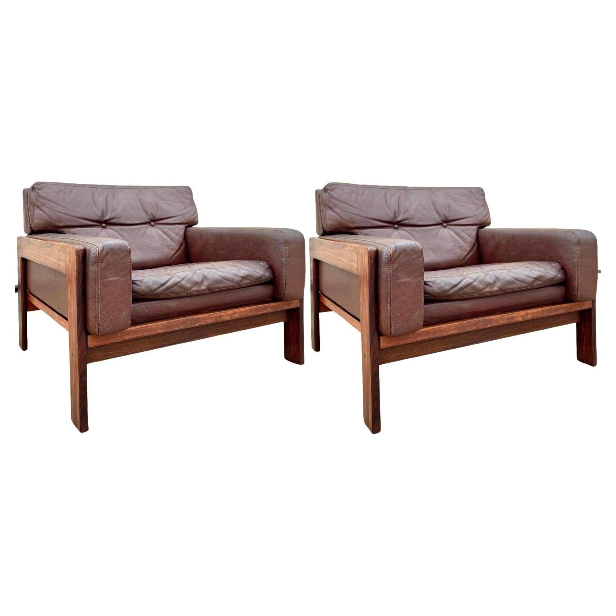 Paire de chaises longues en bois de rose et cuir (Henry Walter (h.w.) Klein pour Bramin en vente