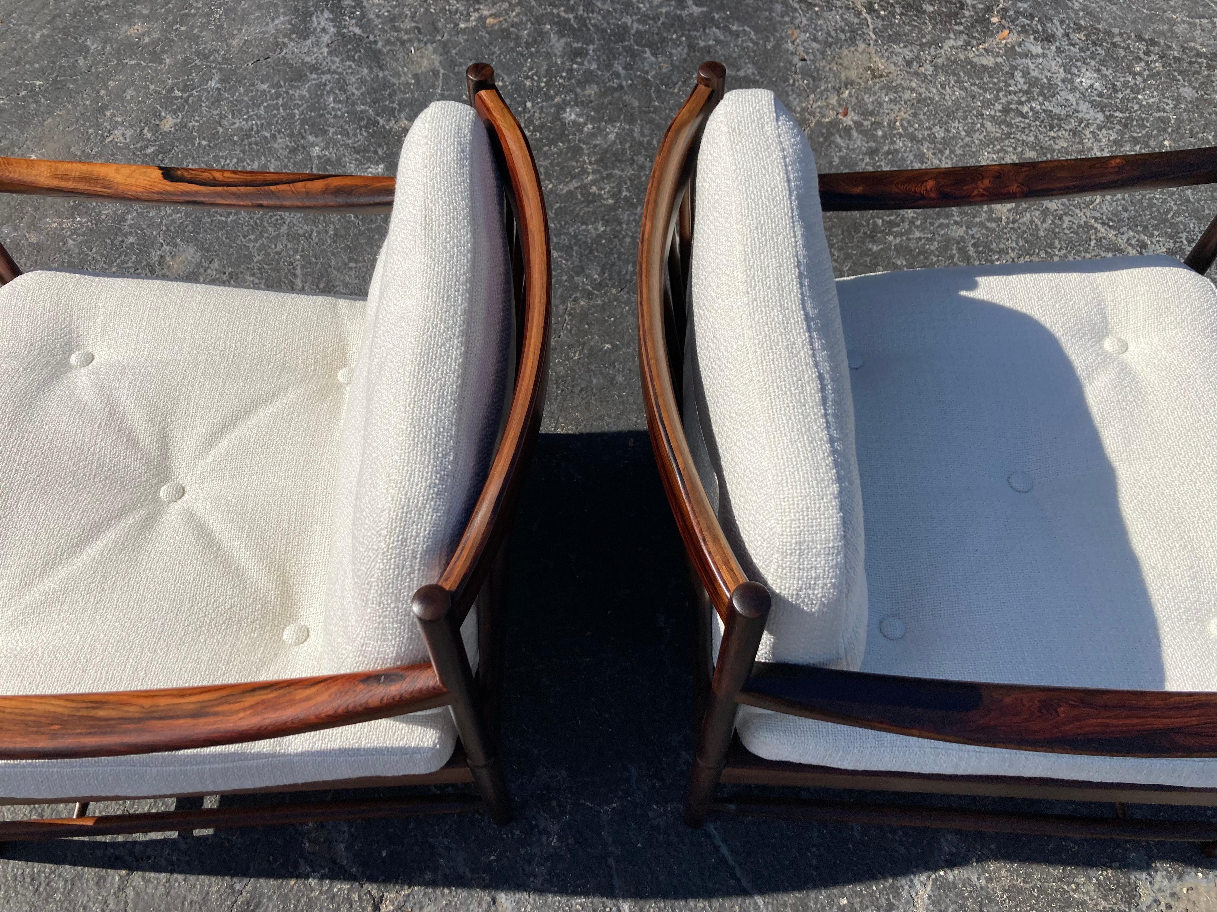 Pair of Rosewood Lounge Chairs Attributed to Kofod Larsen, Danish Modern For Sale 13