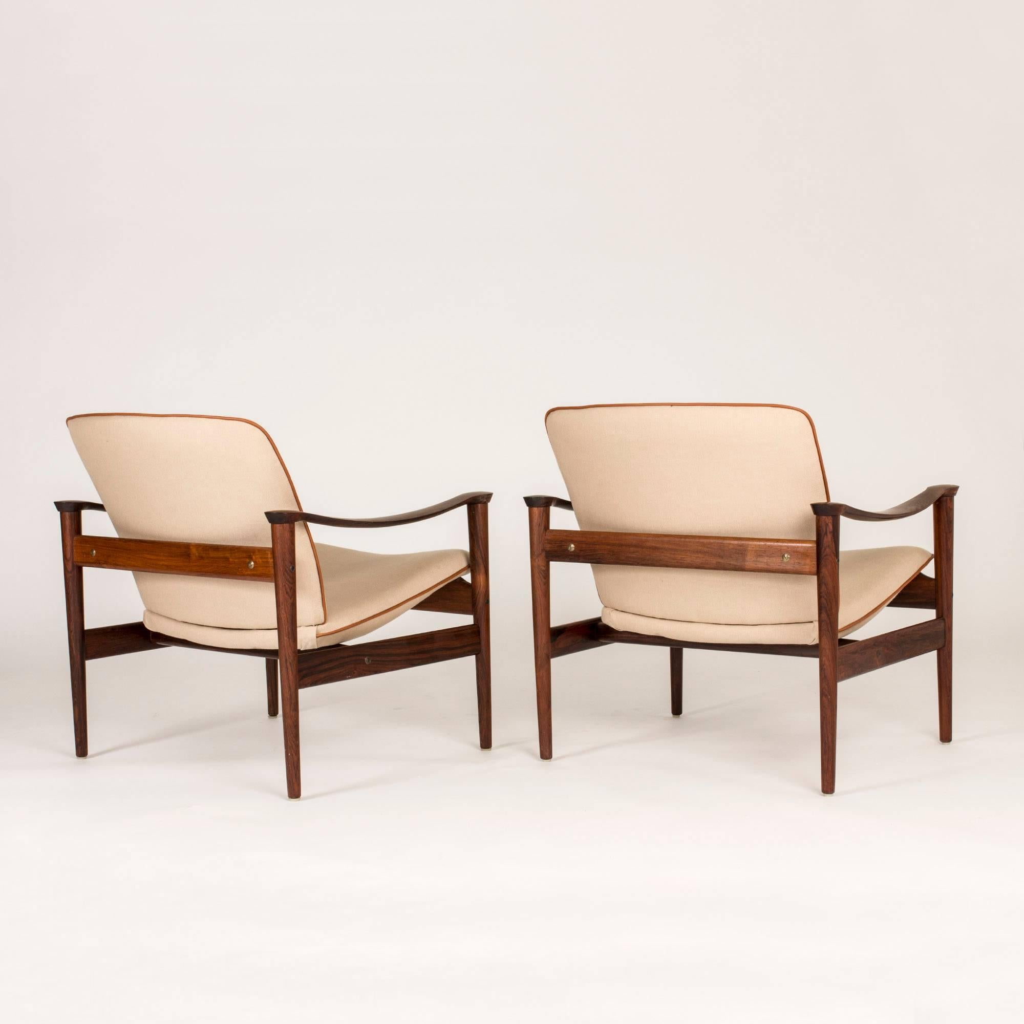 Scandinavian Modern Pair of Lounge Chairs by Fredrik Kayser