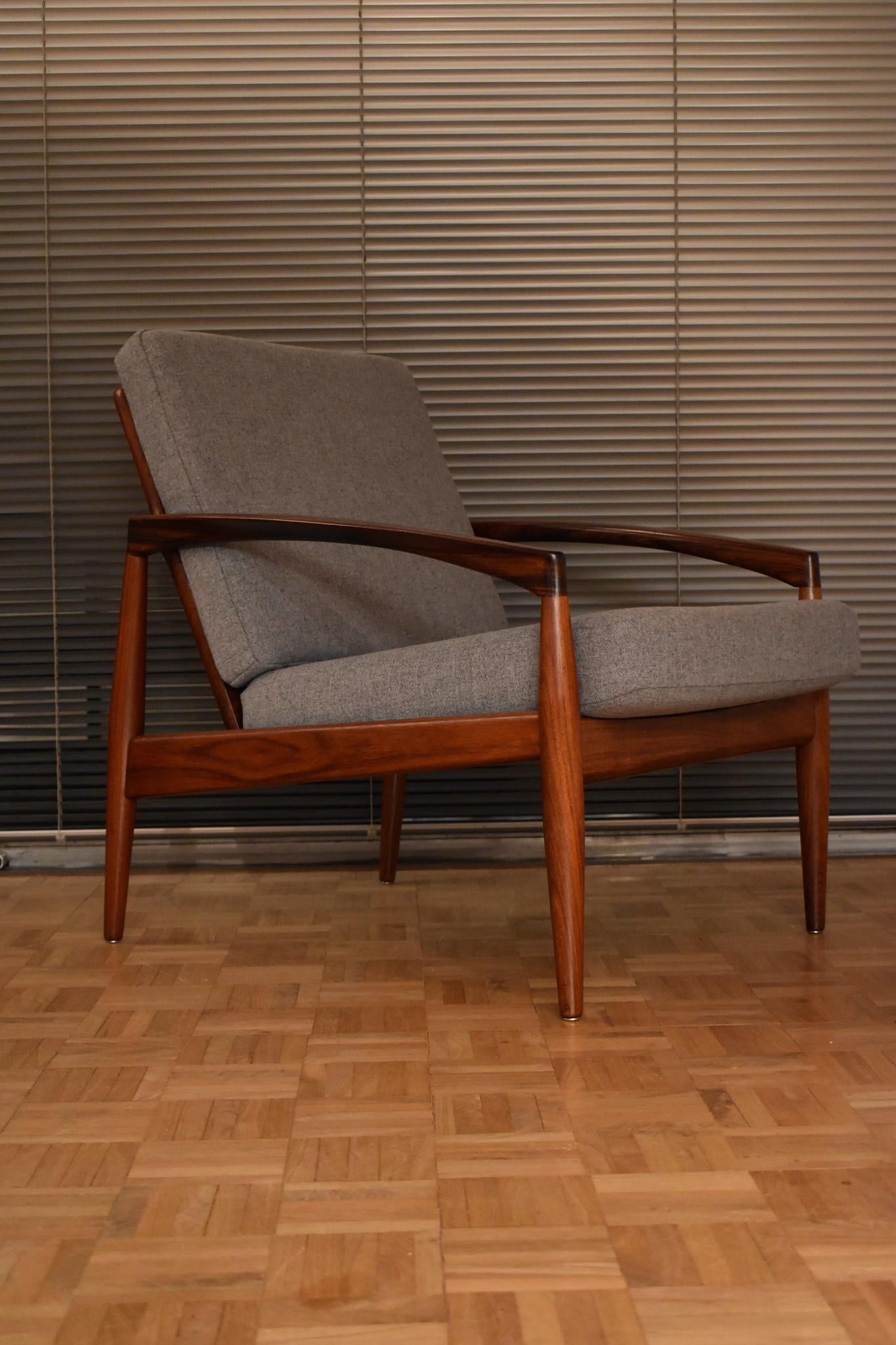 Mid-Century Modern Pair of Rosewood Model 121 Paper Knife Chairs by Kai Kristiansen, Kvadrat Fabric