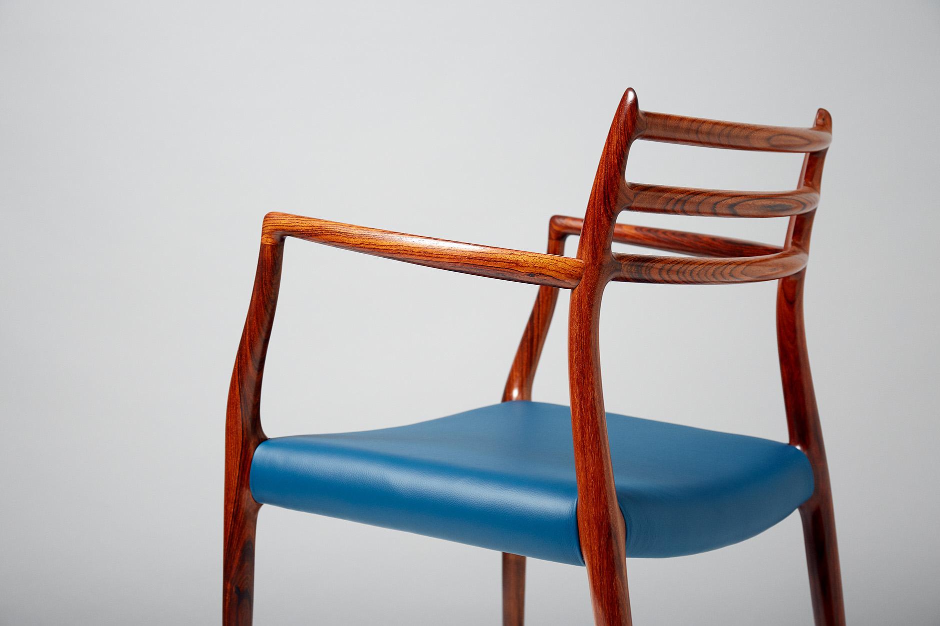 Paar Rosenholz-Sessel, Modell 62, von Niels Moller, 1962 im Zustand „Hervorragend“ im Angebot in London, GB