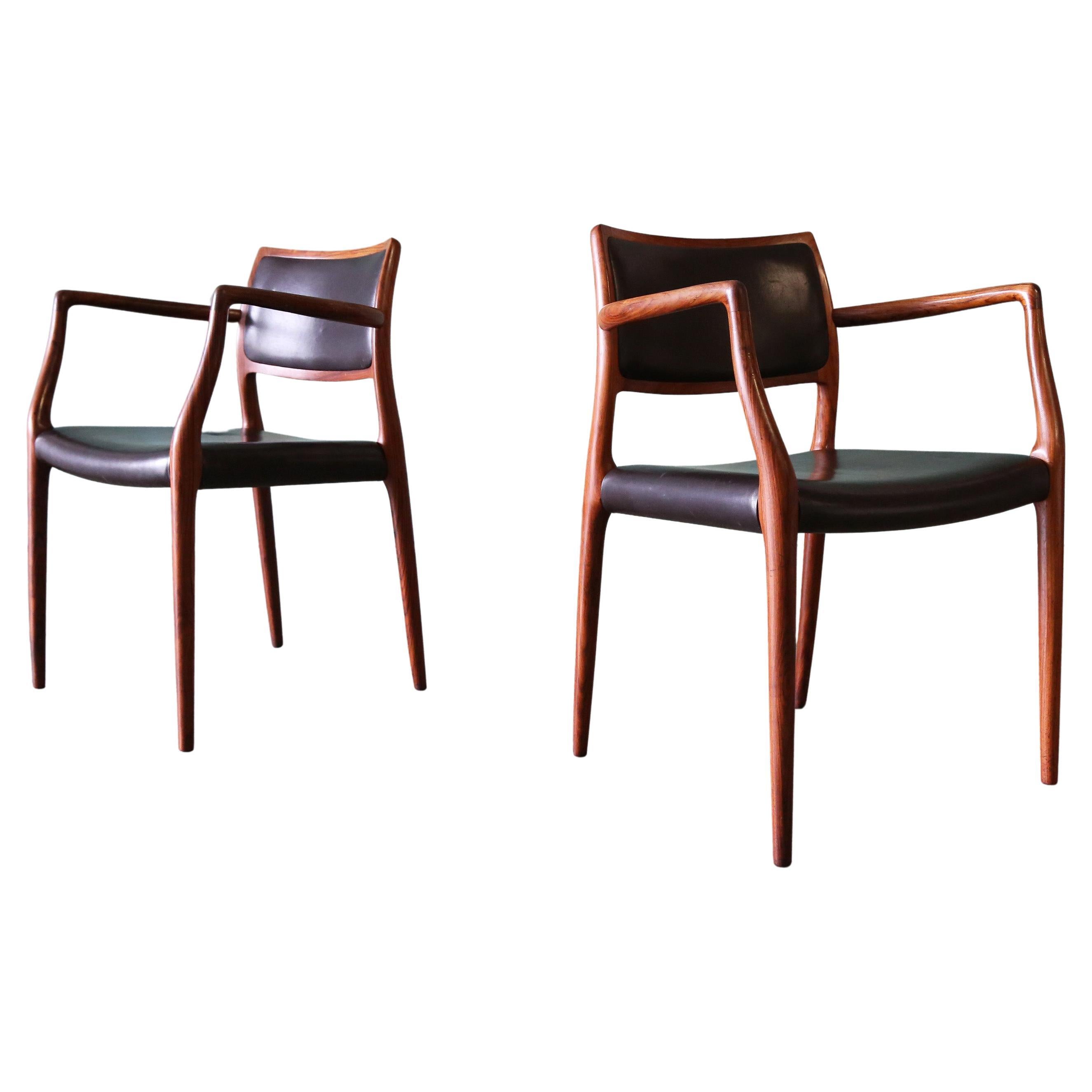 Paire de fauteuils en bois de rose Model 65 Carver A.I.C. c 1960s Danish