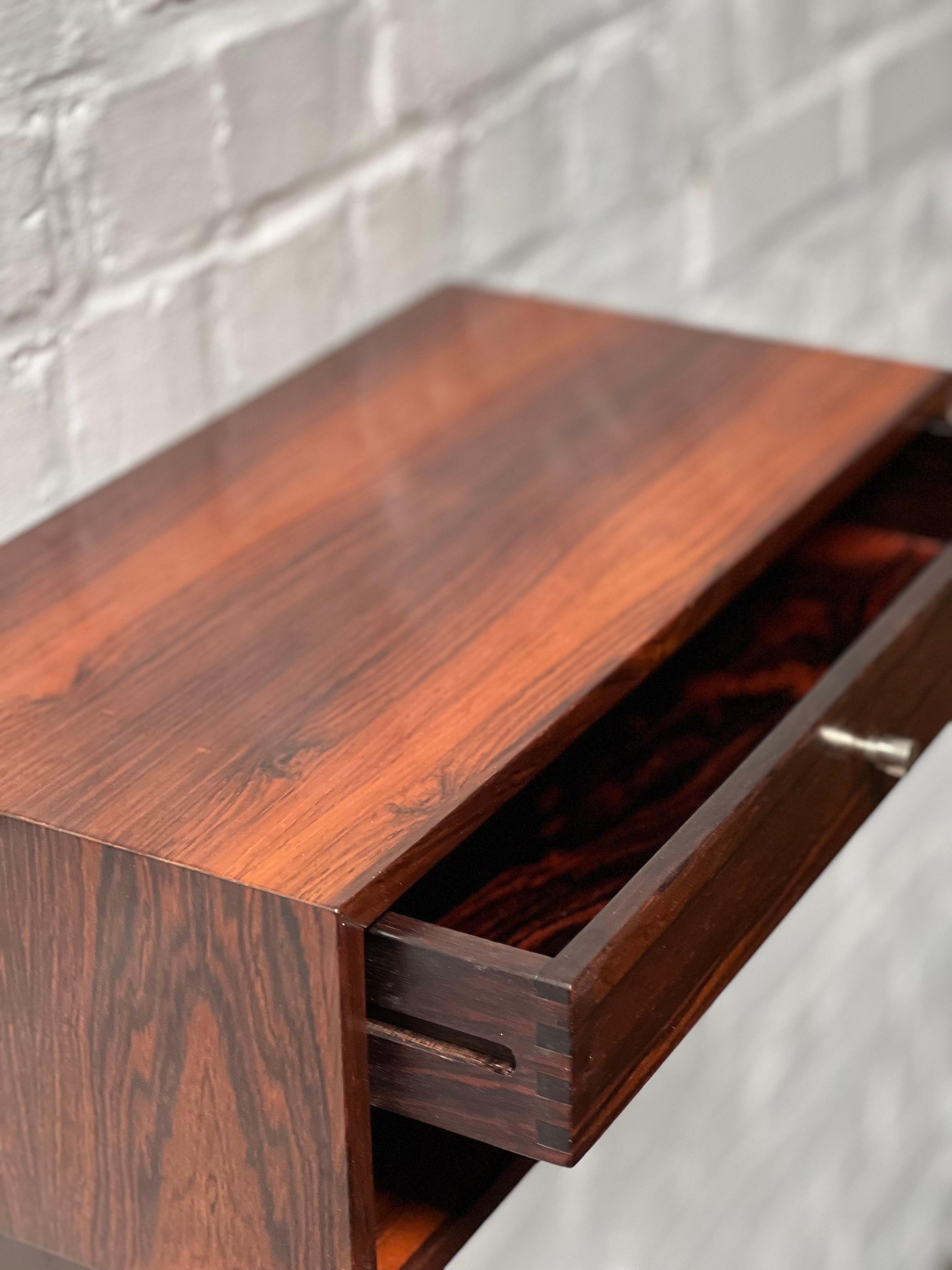 Pair of Rosewood Nightstands by Arch. Kai Kristiansen, Denmark 1950s, Rare In Excellent Condition For Sale In Forest, BE