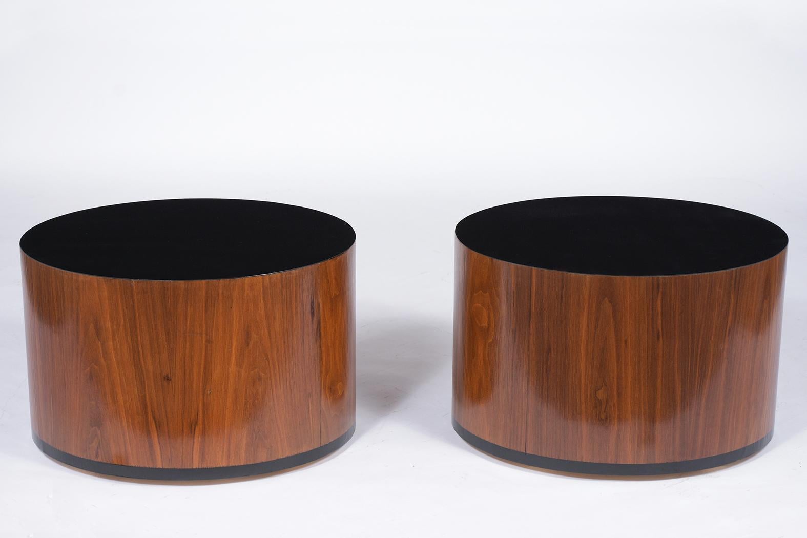 Mid-Century Modern Pair of Rosewood Pedestal Tables