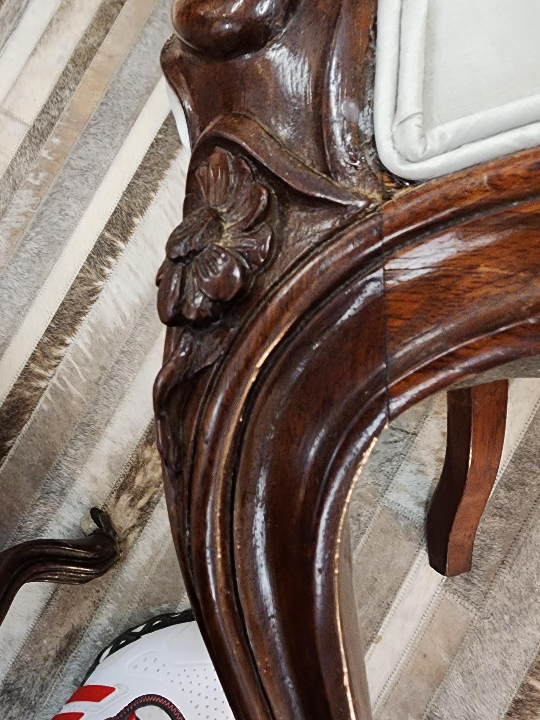 Rosewood Rococo Revival Slipper Chairs France A Pair  For Sale 4