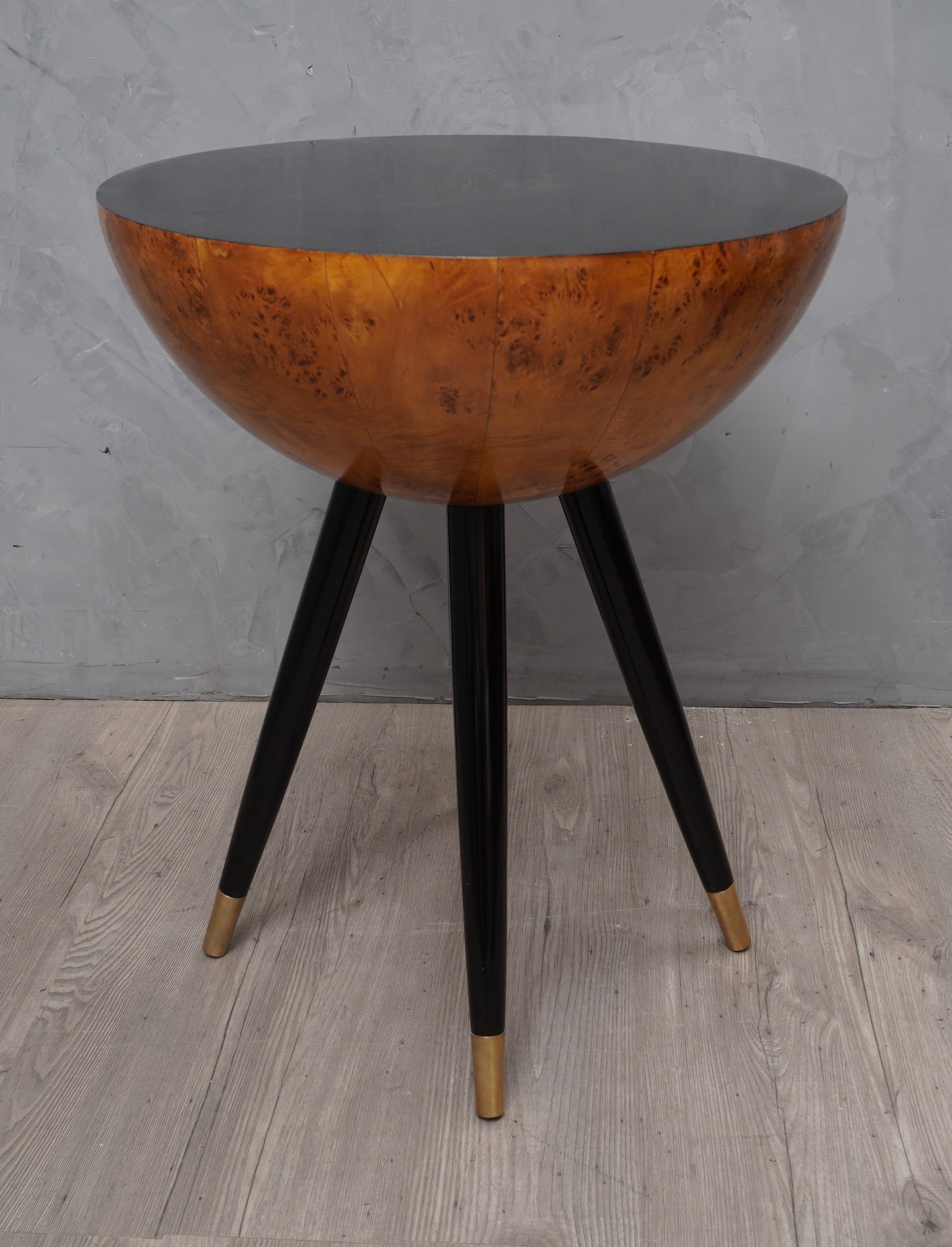 Pair of Round and Flat Poplar Wood and Brass Italian Side Table, 1930 1