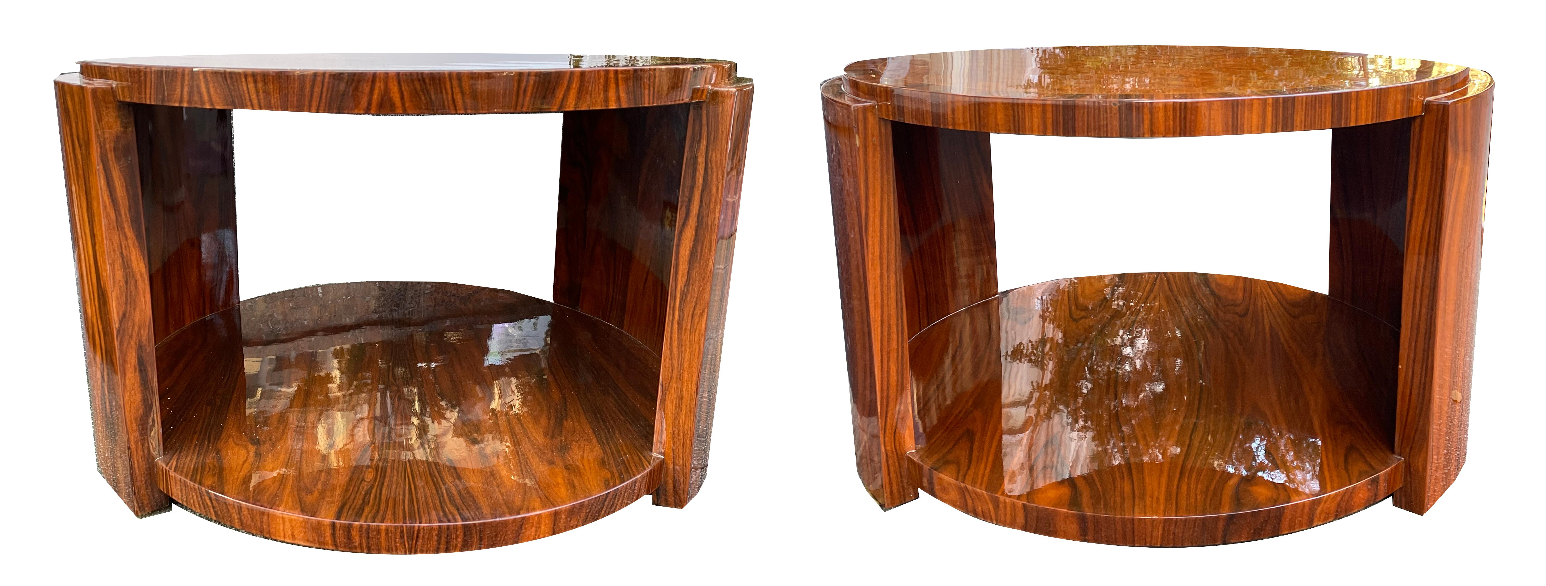 Art déco Pair of round Art Deco coffee tables en vente