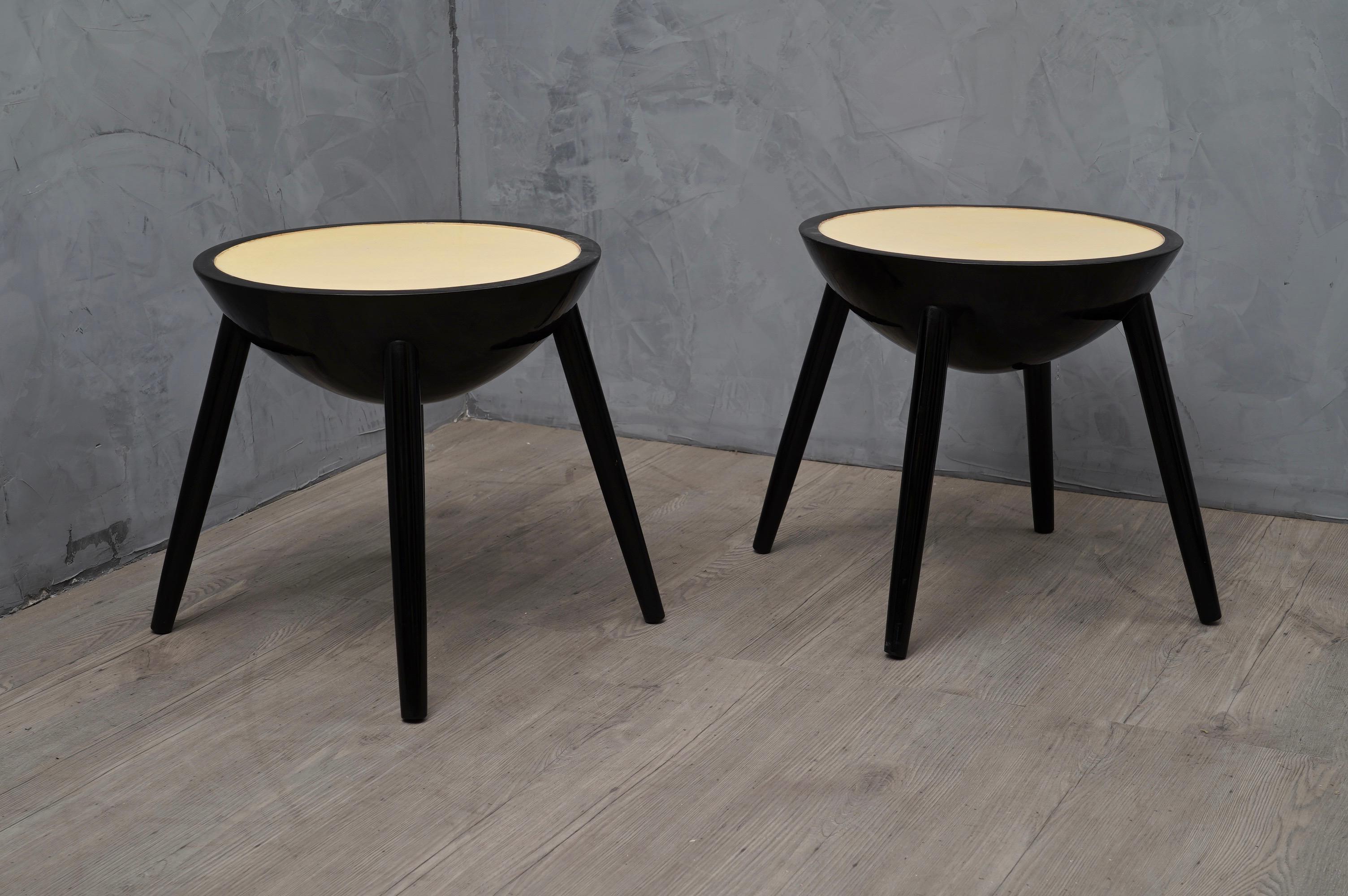 Mid-20th Century Pair of Round Black and Goat Skin Italian Art Deco Side Tables, 1940