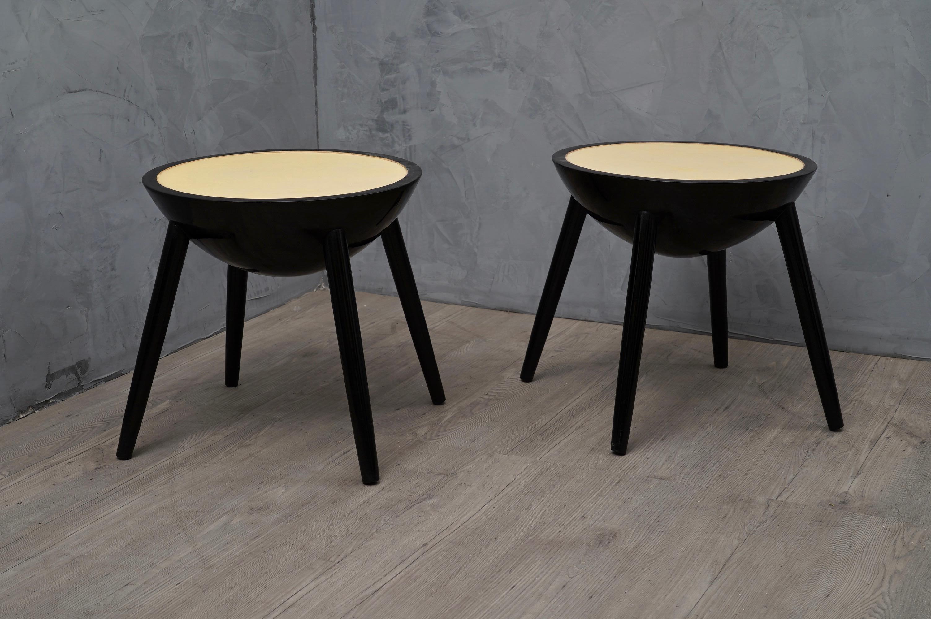 Wood Pair of Round Black and Goat Skin Italian Art Deco Side Tables, 1940