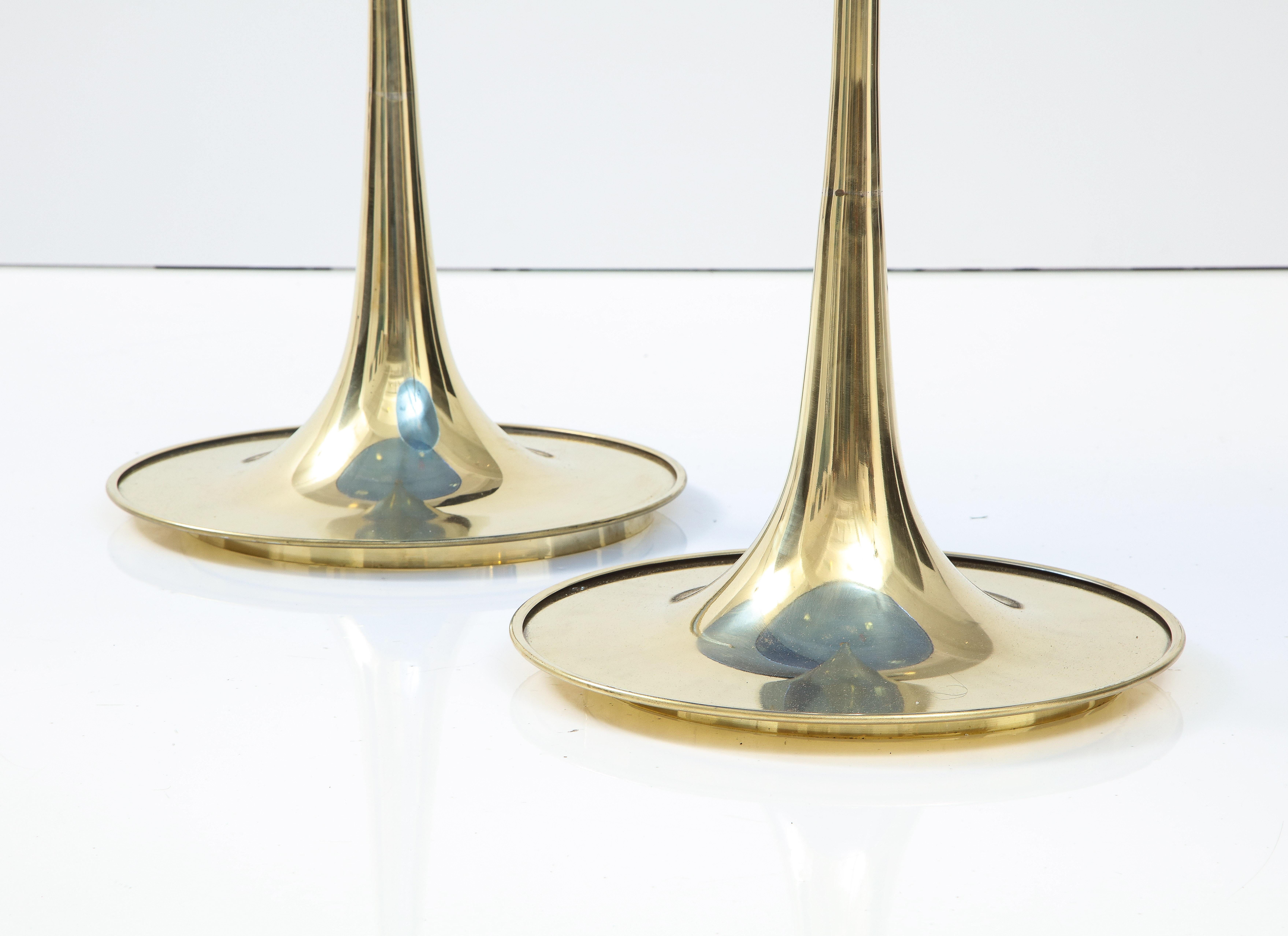 Pair of Round Blue Murano Glass and Brass Martini or Side Tables, Italy, 2022 8
