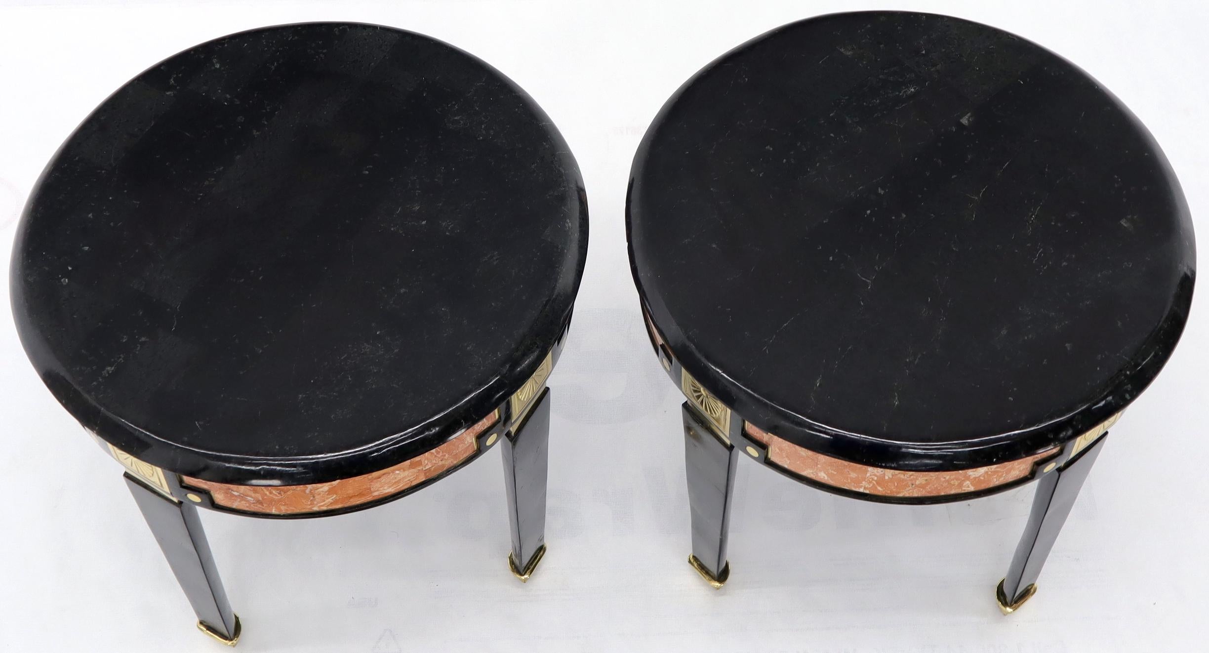 Mid-Century Modern Pair of Round Brass and Black Marble Top End Side Tables