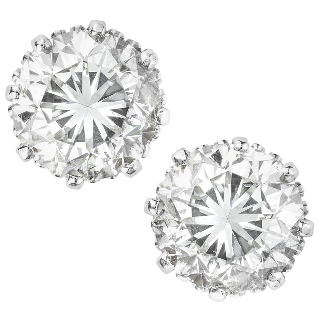 HEMMERLE A Pair of Diamond Stud Earrings For Sale at 1stDibs