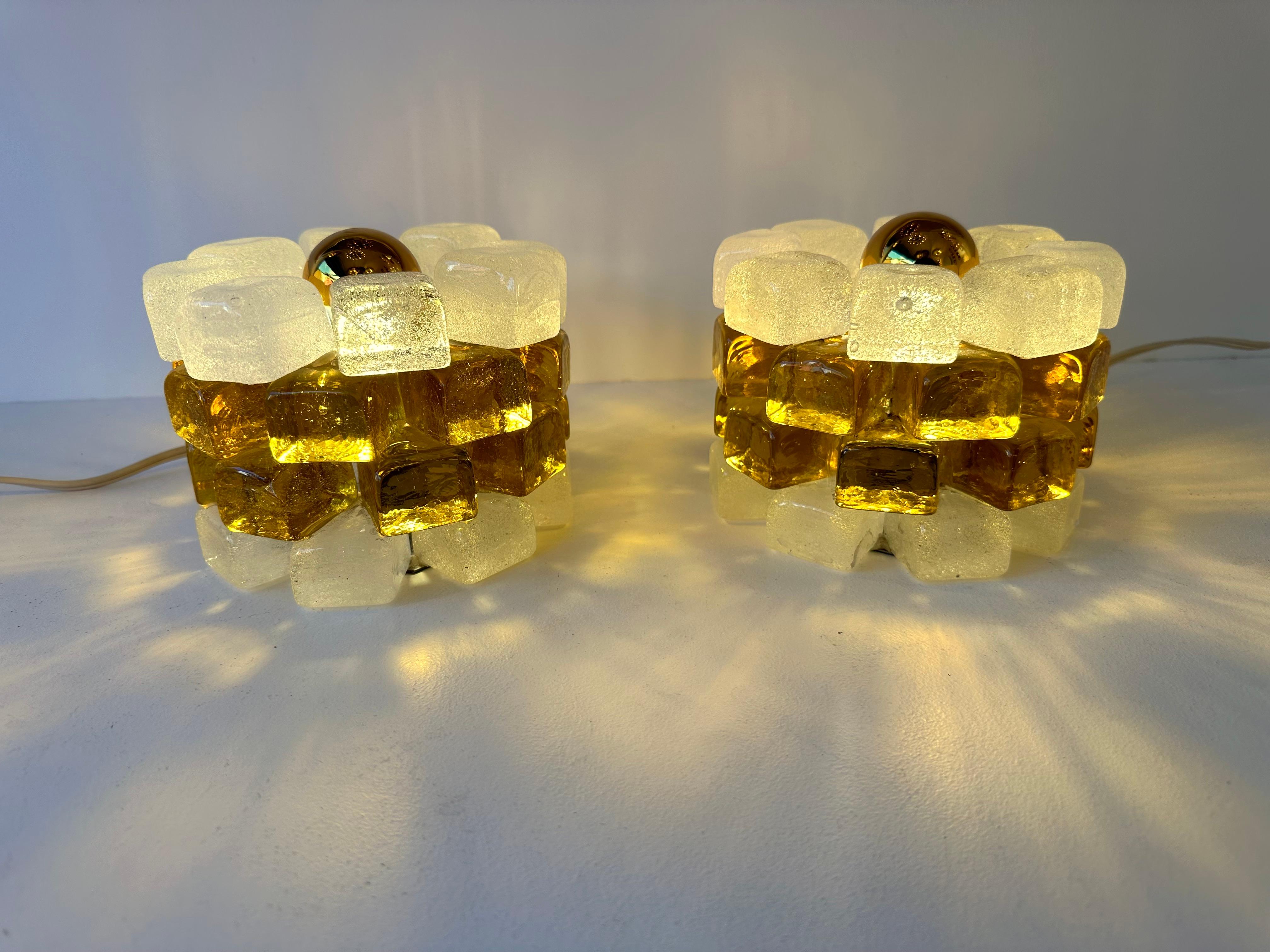 Mid-Century Modern Pair of Round Bubble Glass Cube Lamps by Poliarte, Italy, 1970s For Sale