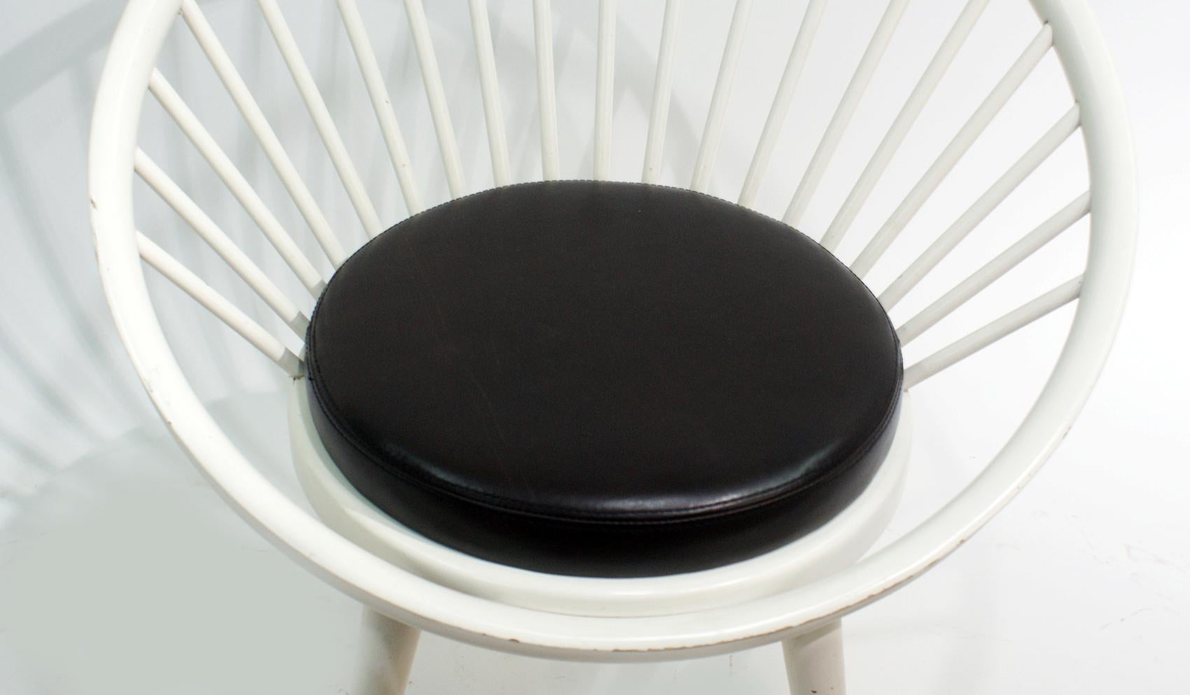 20ième siècle Paire de chaises rondes par Yngve Ekstrom, 1960 en vente