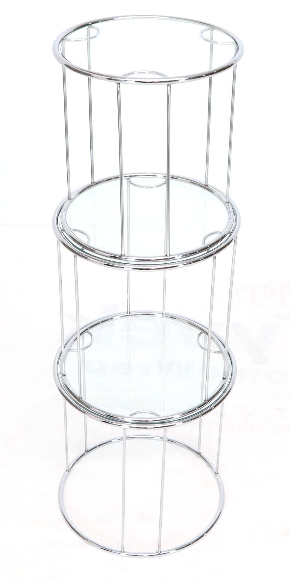 Paar runde Beistelltische aus Chrom und Glas mit Nähten, 6 Teile, Set im Angebot 7