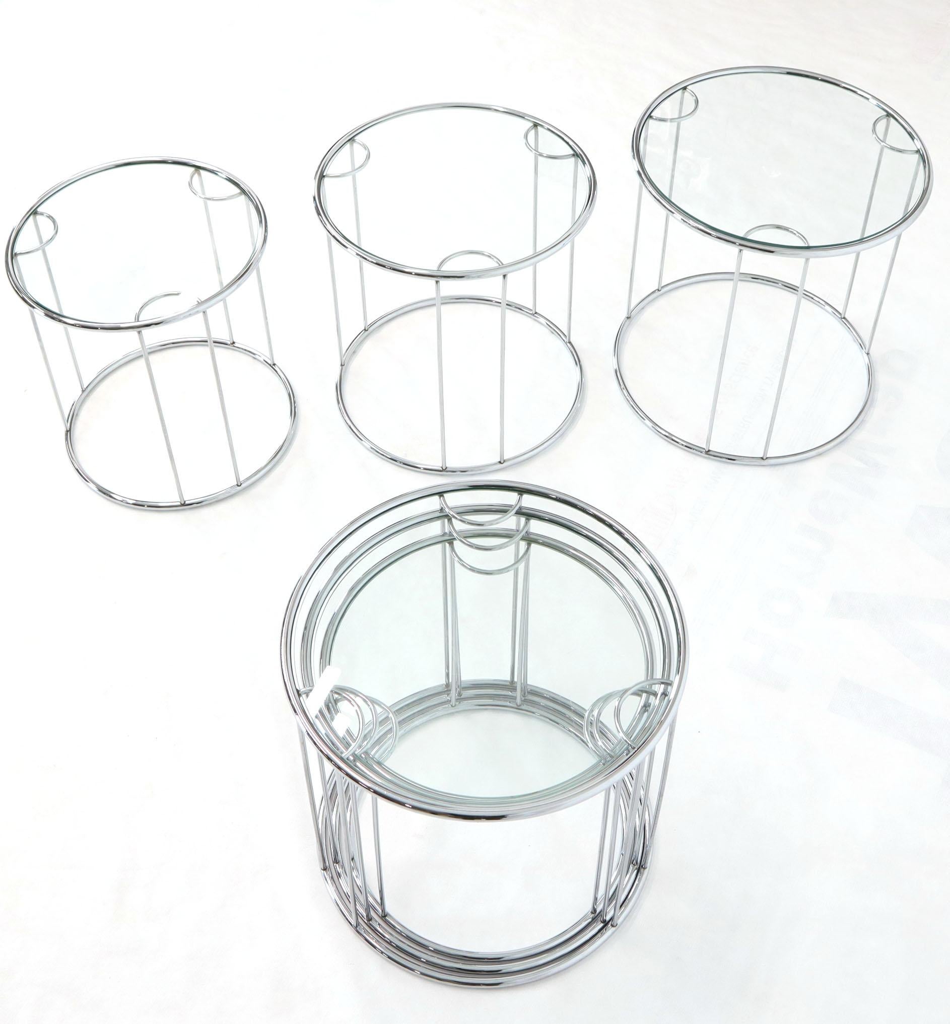 Polished Pair of Round Chrome and Glass Nesting Side End Table 6 Pieces Set For Sale