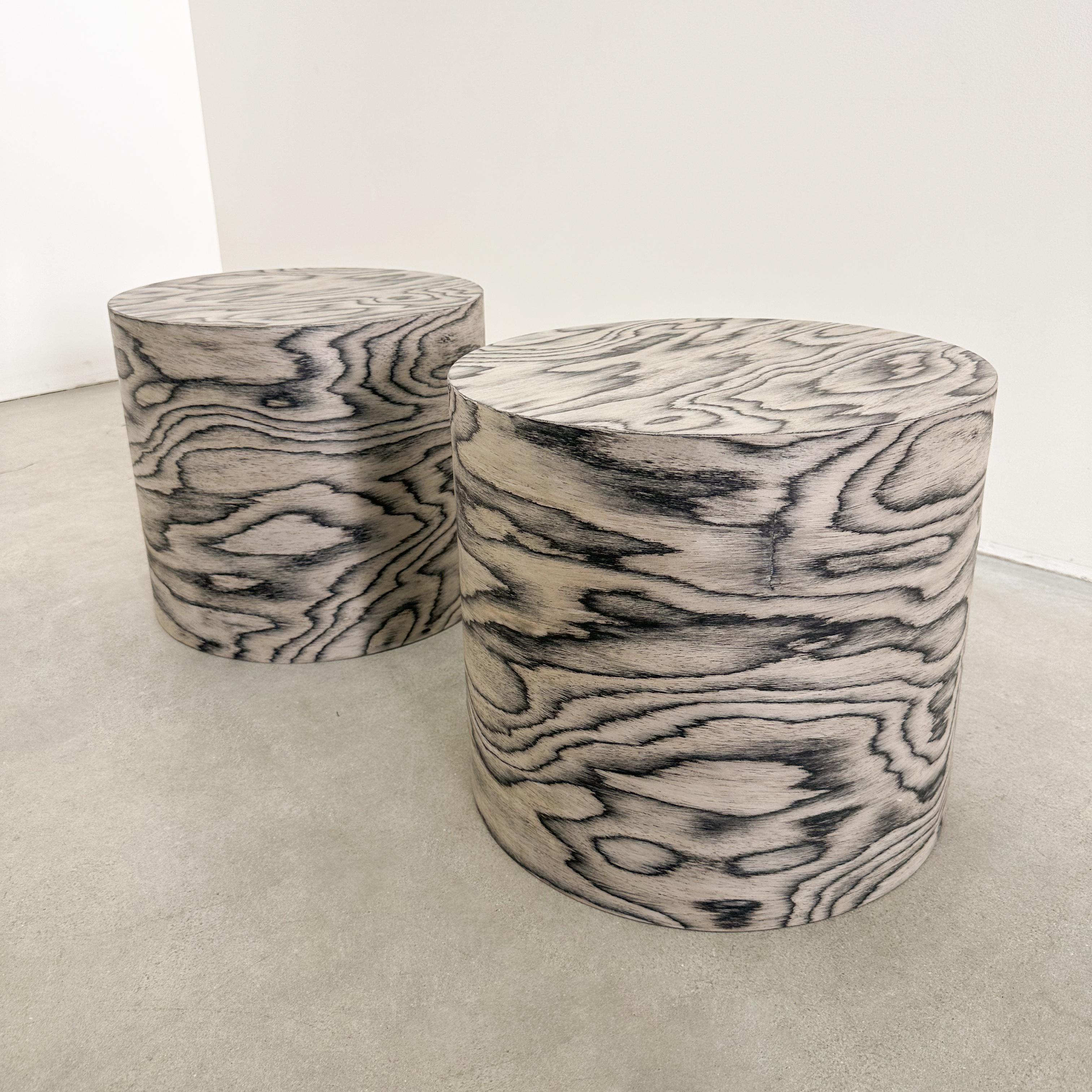Pair of Round Cocktail Table Ettore Sottsass Veneer Side Table Postmodern 3