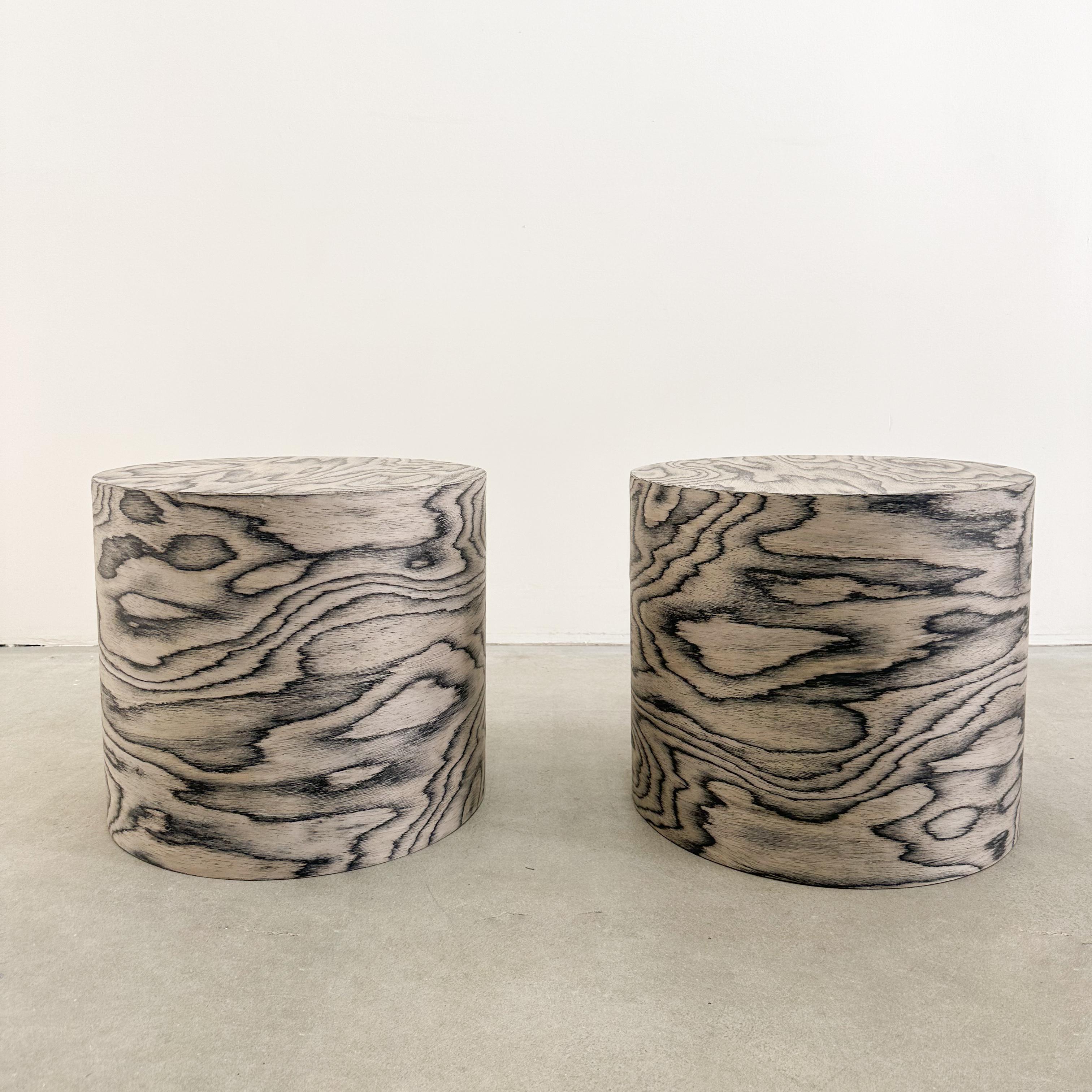 Post-Modern Pair of Round Cocktail Table Ettore Sottsass Veneer Side Table Postmodern