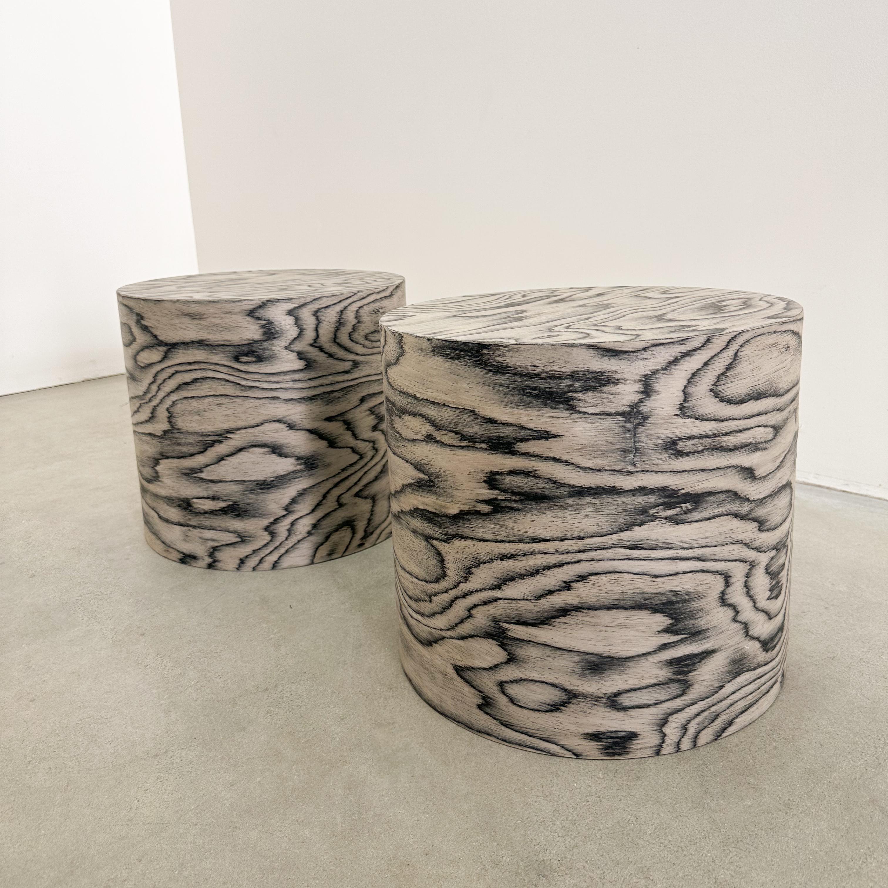 Pair of Round Cocktail Table Ettore Sottsass Veneer Side Table Postmodern 2