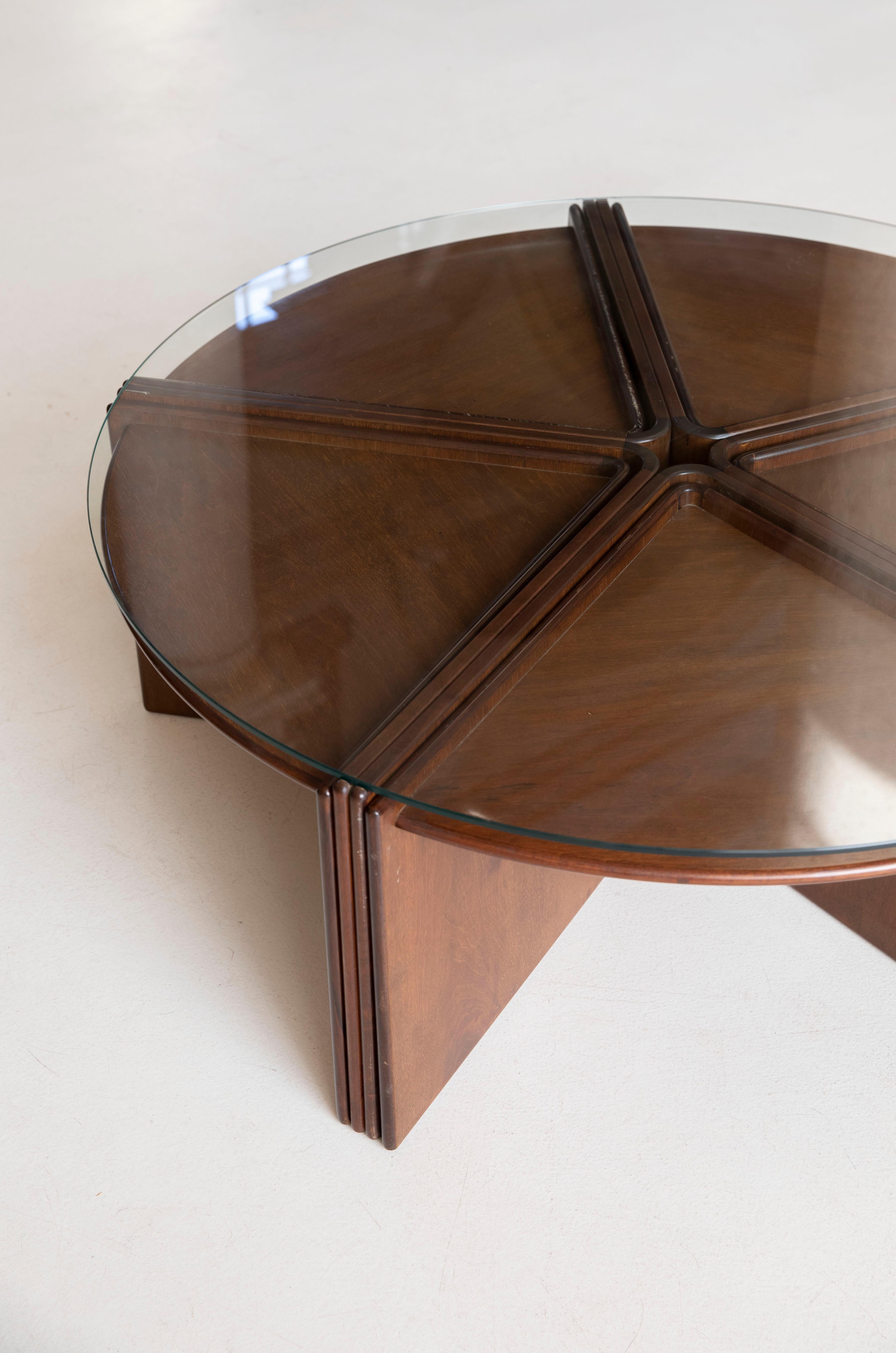 Pair of Round Coffee Table with Extractable Stools Attributed to Poltronova In Excellent Condition In Piacenza, Italy