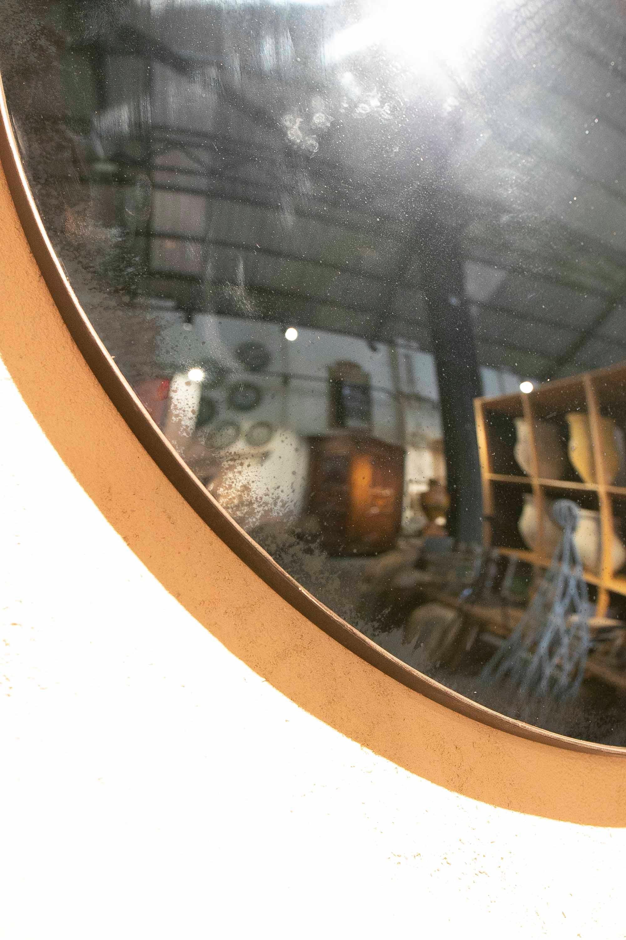 Paar runde konvexe Spiegel in Blauton mit Eisenrahmen im Angebot 9