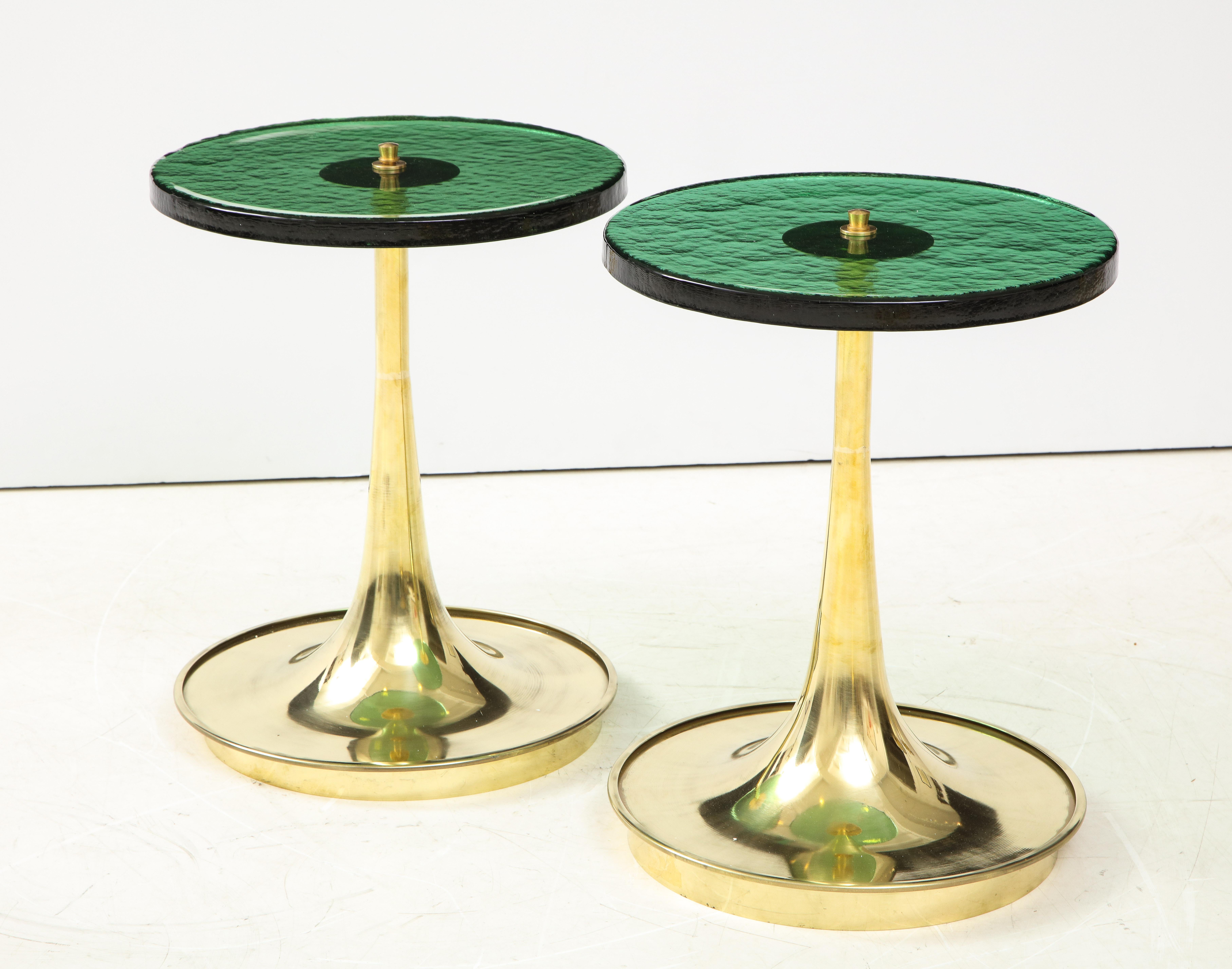 Pair of Round Emerald Green Murano Glass and Brass Martini Tables, Italy, 2021 3