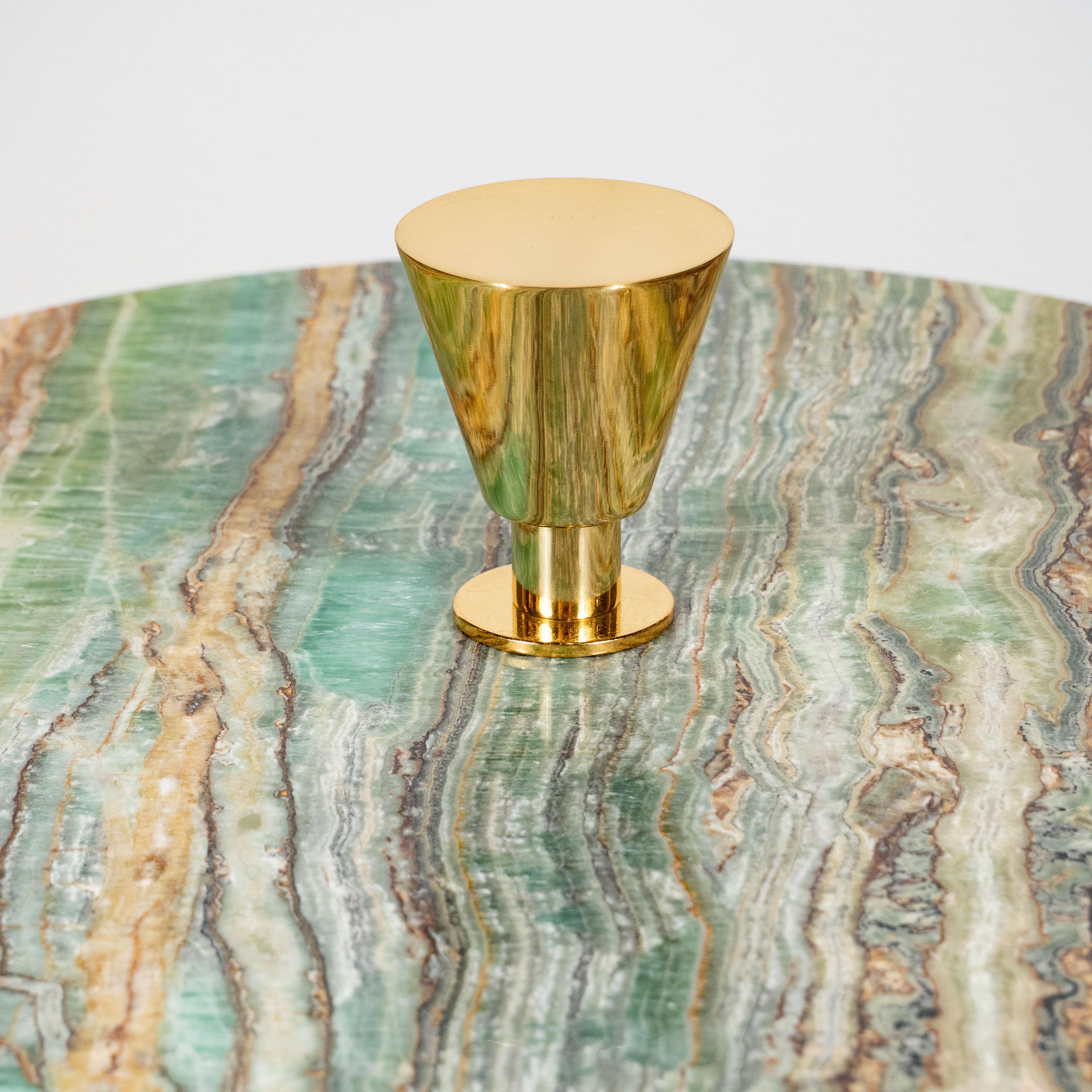Hand-Crafted Pair of Round Emerald Green Onyx Marble and Brass Side or Martini Tables, Italy