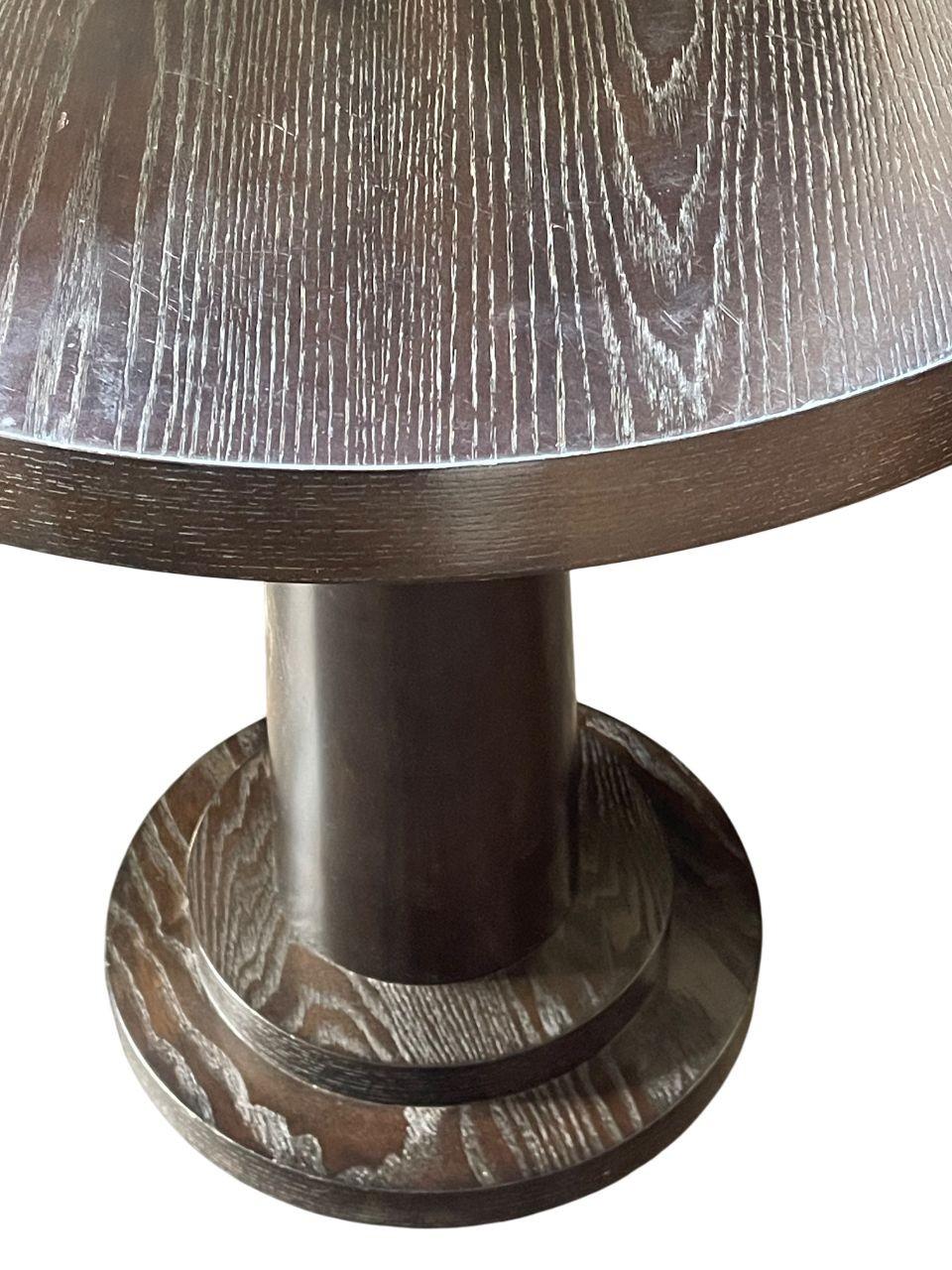 Pair of Round End Tables by Bernhardt, U.S.A. Late 20th Century. In condizioni ottime in vendita a Los Angeles, CA
