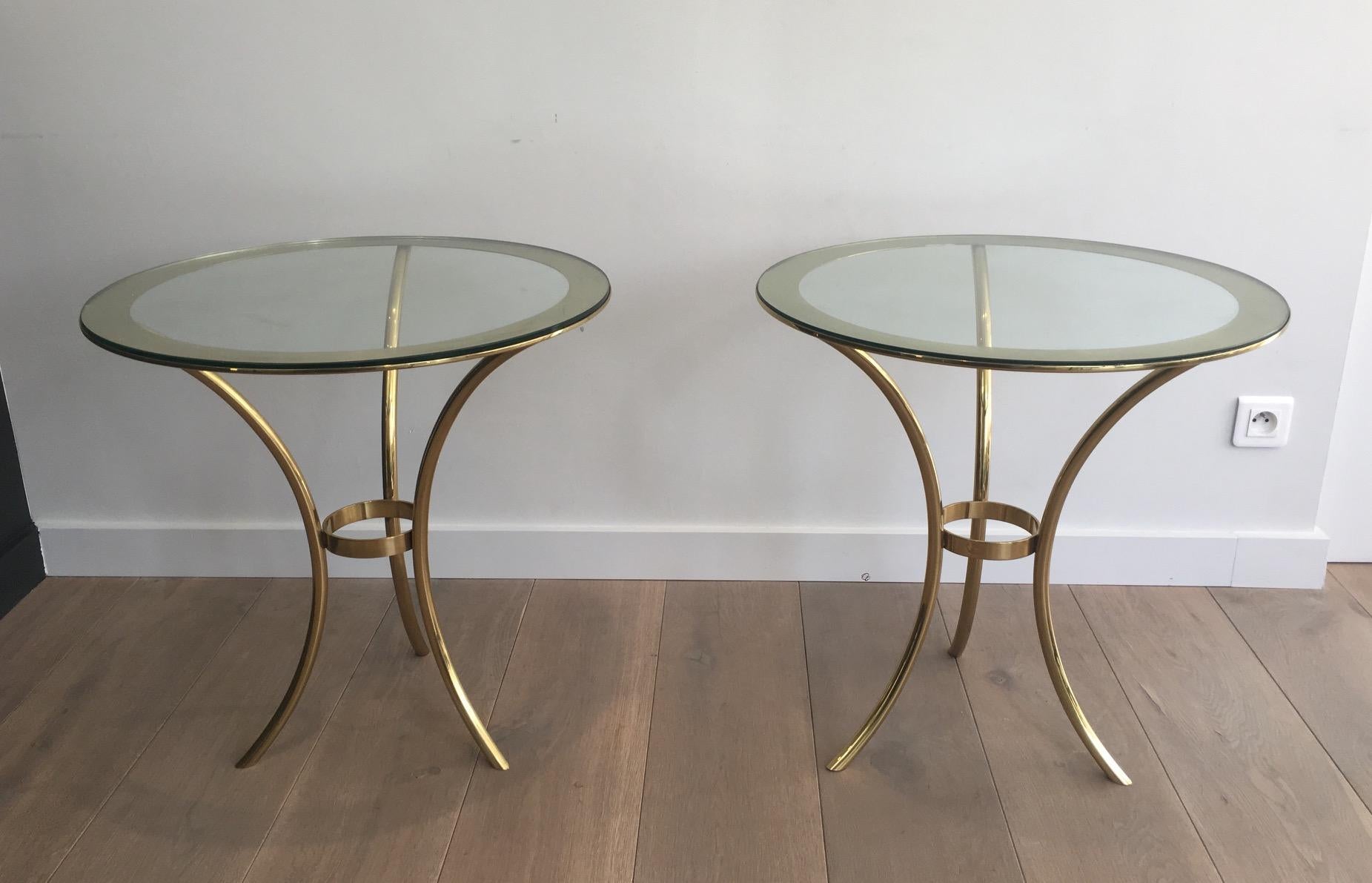 Mid-Century Modern Pair of Round Gold Gilt Brass Side Tables, circa 1970 For Sale