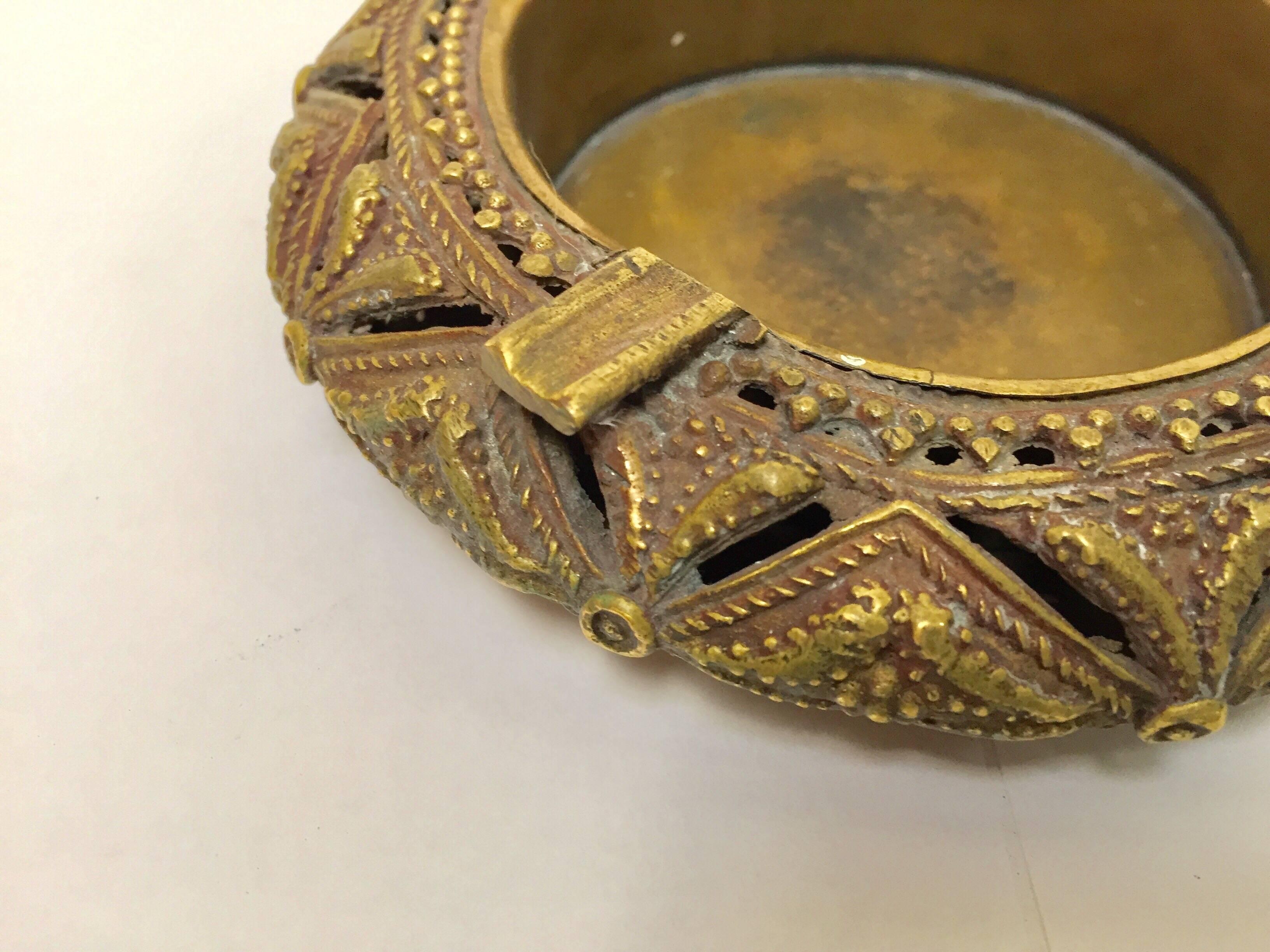 Pair of Round Handcrafted Brass Ashtrays For Sale 1