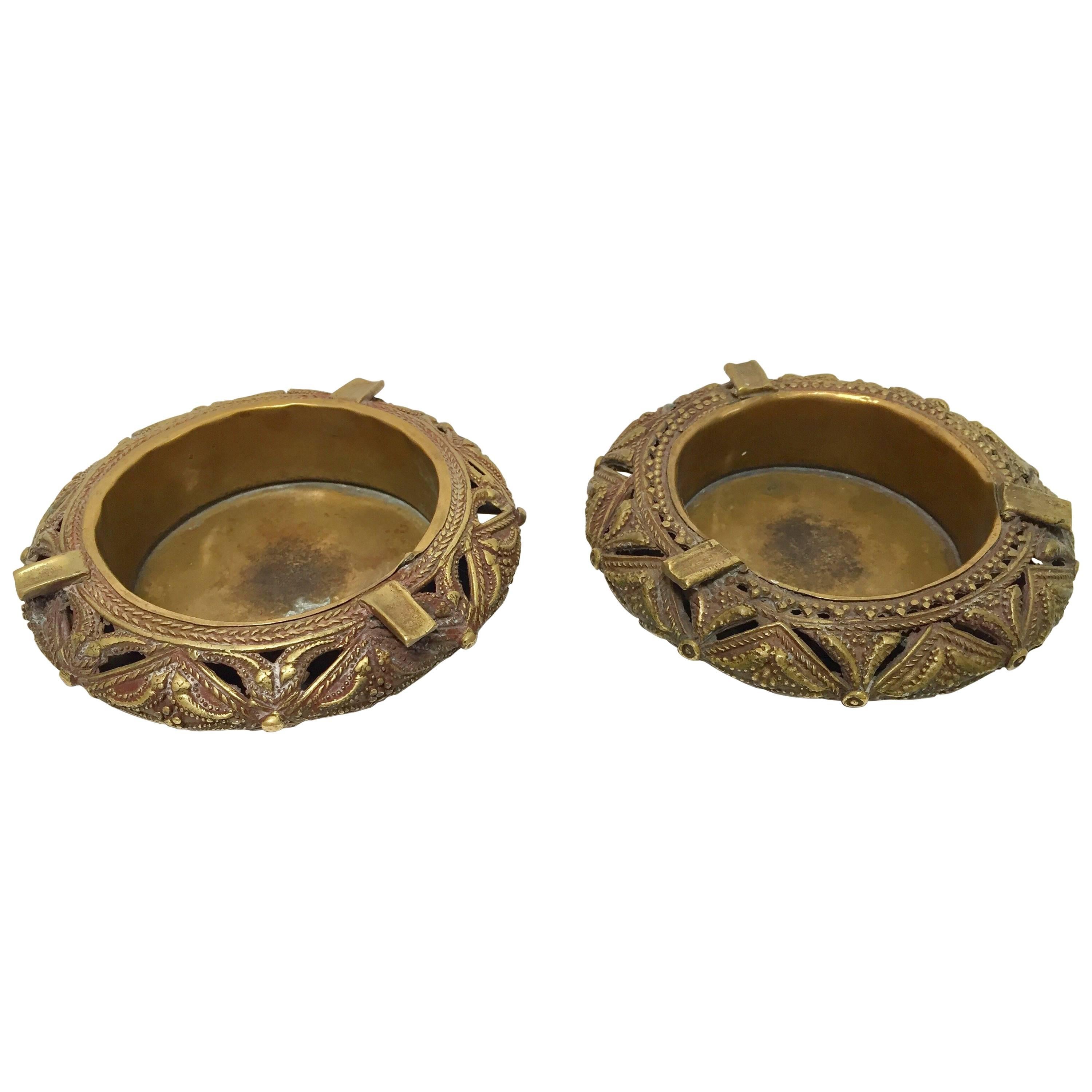 Pair of Round Handcrafted Brass Ashtrays For Sale