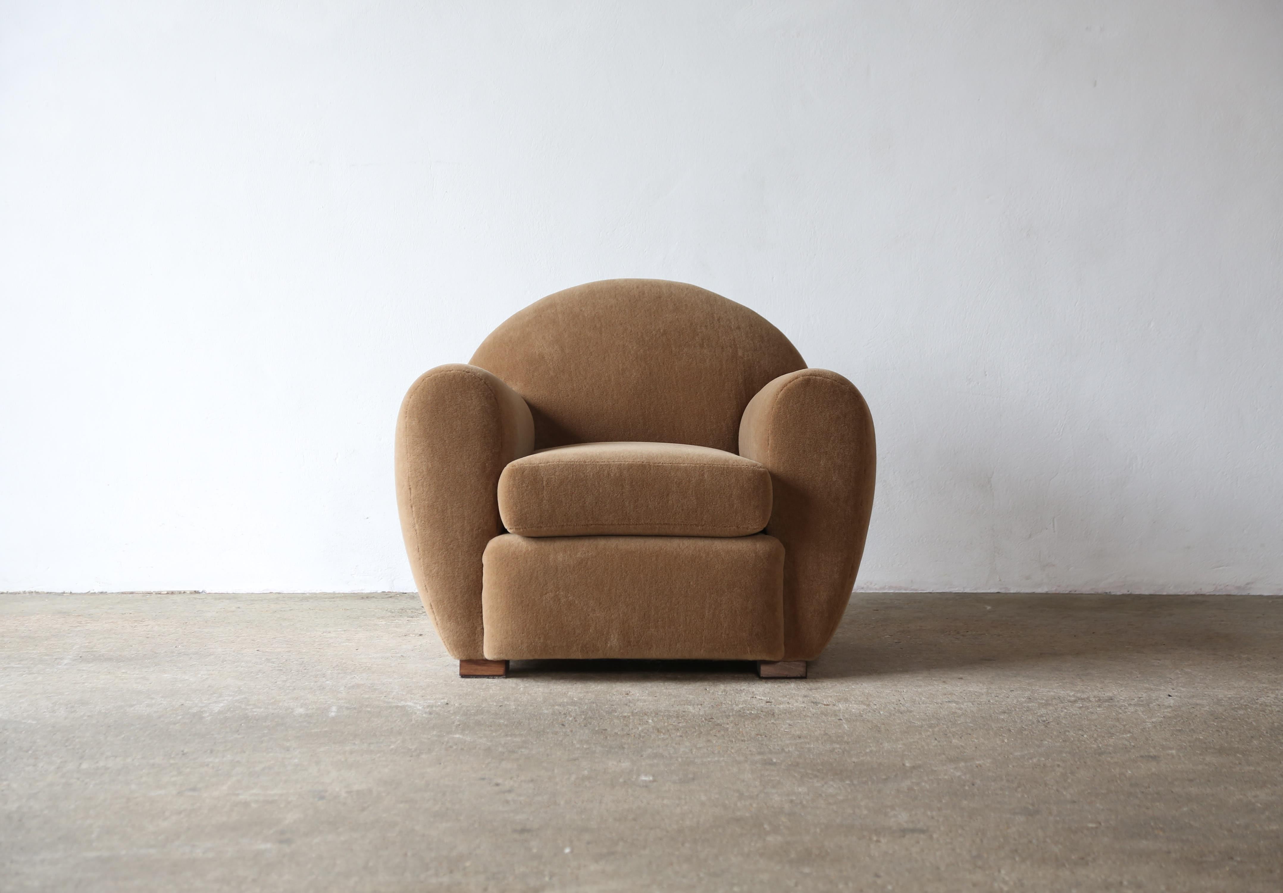 Pair of Round Leaning Club Chairs, Upholstered in COM For Sale 5